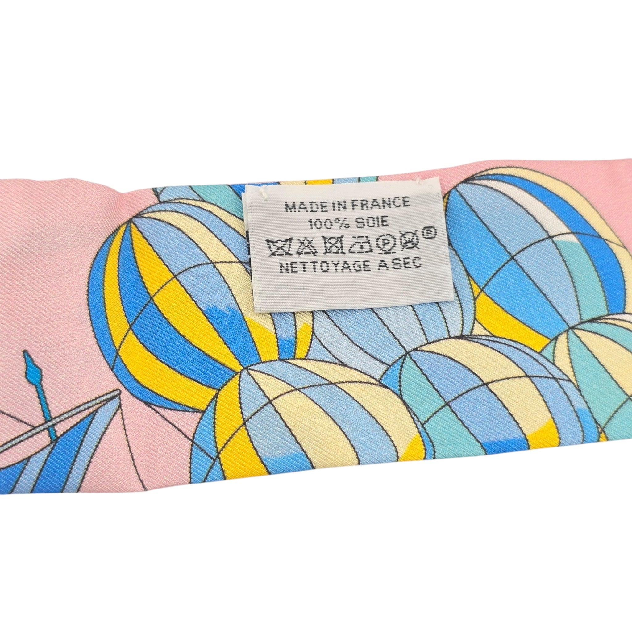 Hermes Silk Les Folies Du Ciel Twilly Rose Bleu Jaune Vif