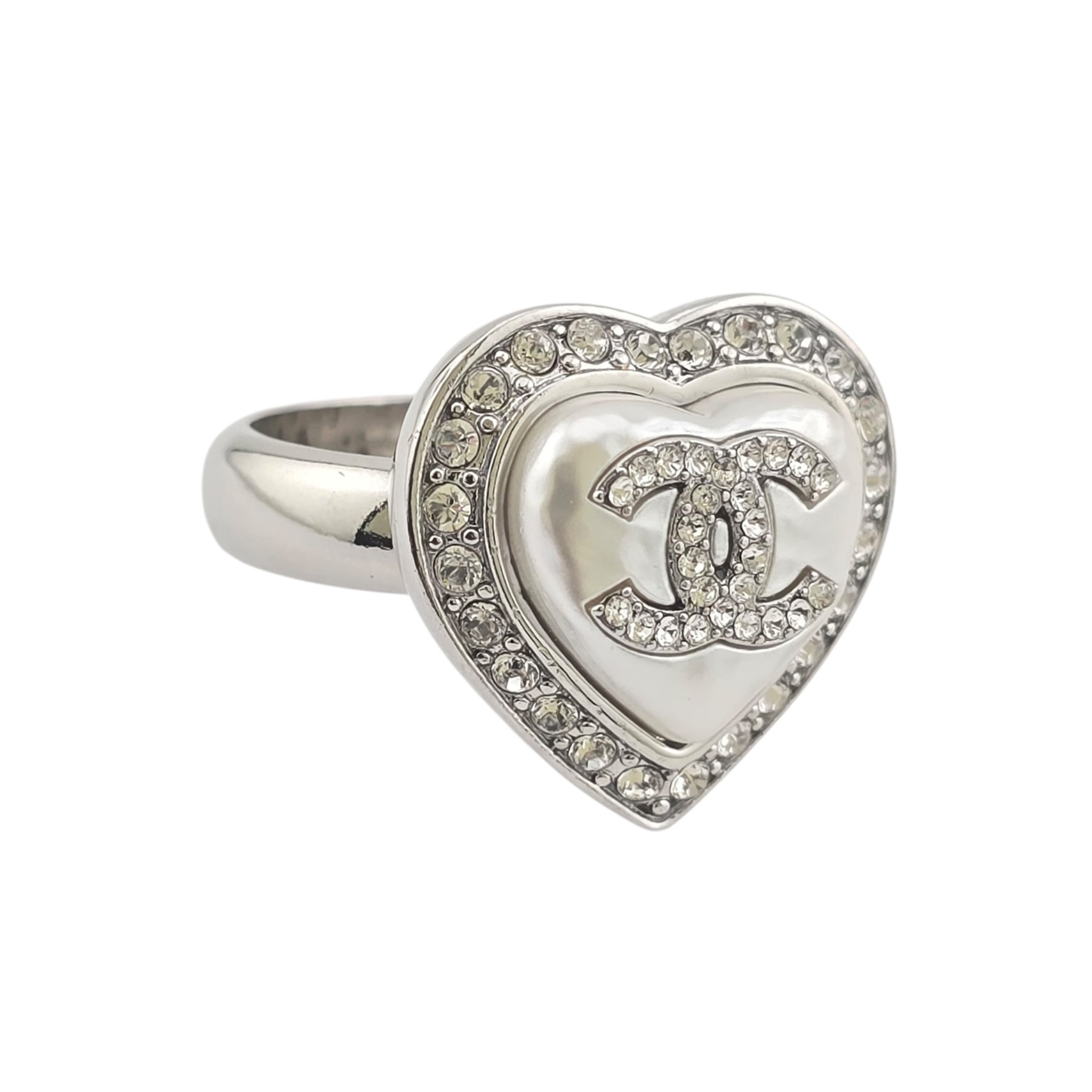 Chanel CC Silver Heart Pearly White Ring