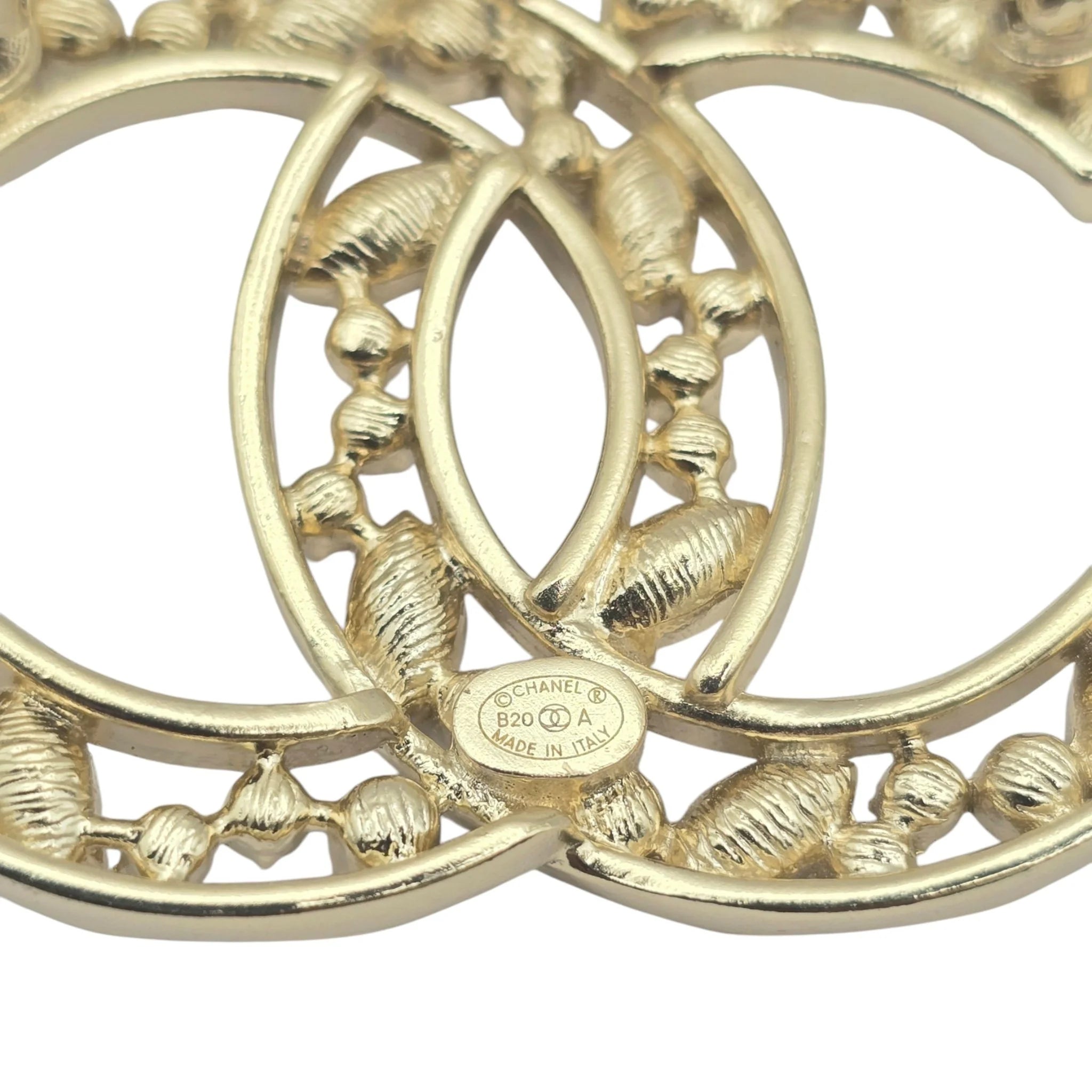 Chanel CC Gold/Crystal Brooch 2020 CHANEL
