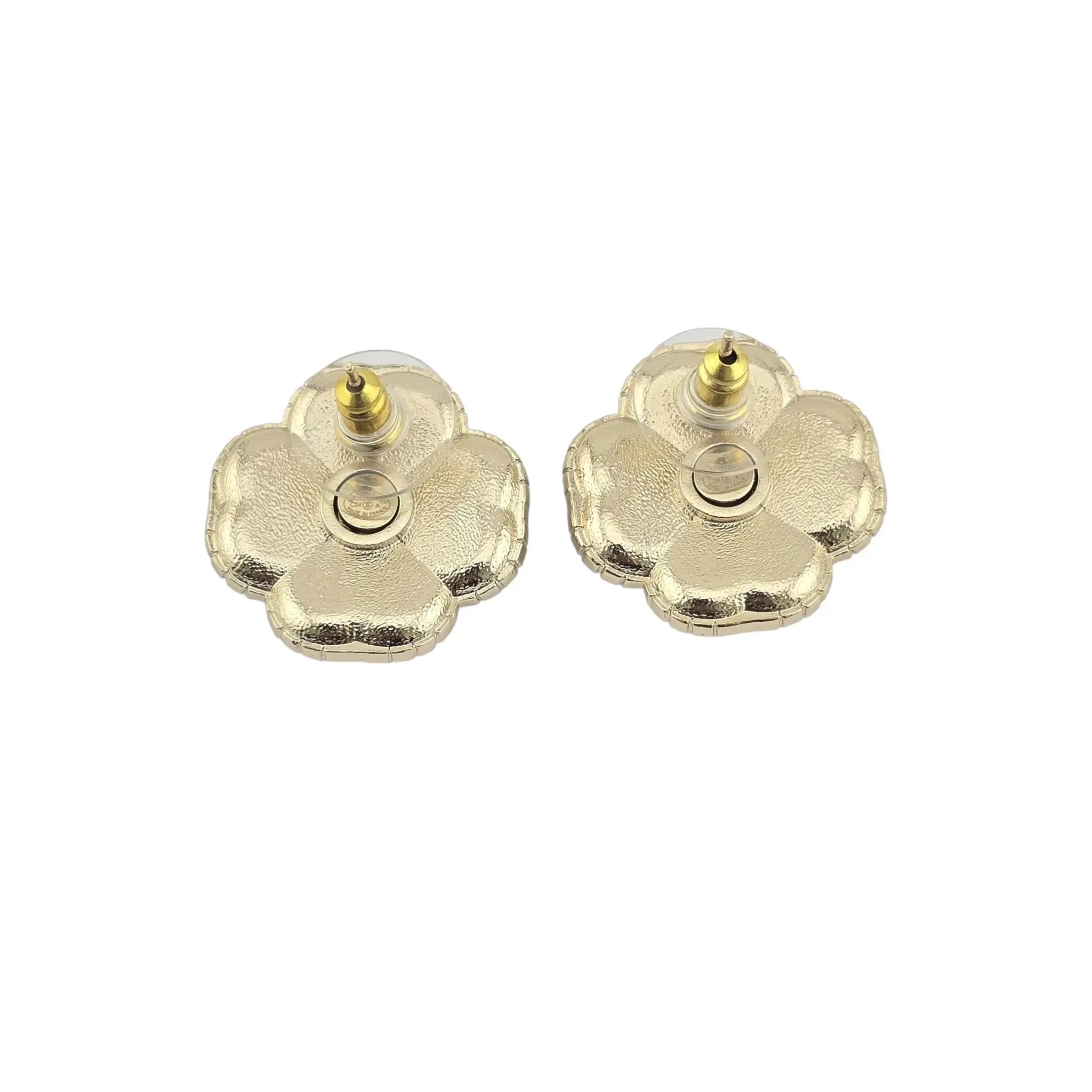 Chanel CC Faux Pearl Resin Hearts Earrings 2024 CHANEL