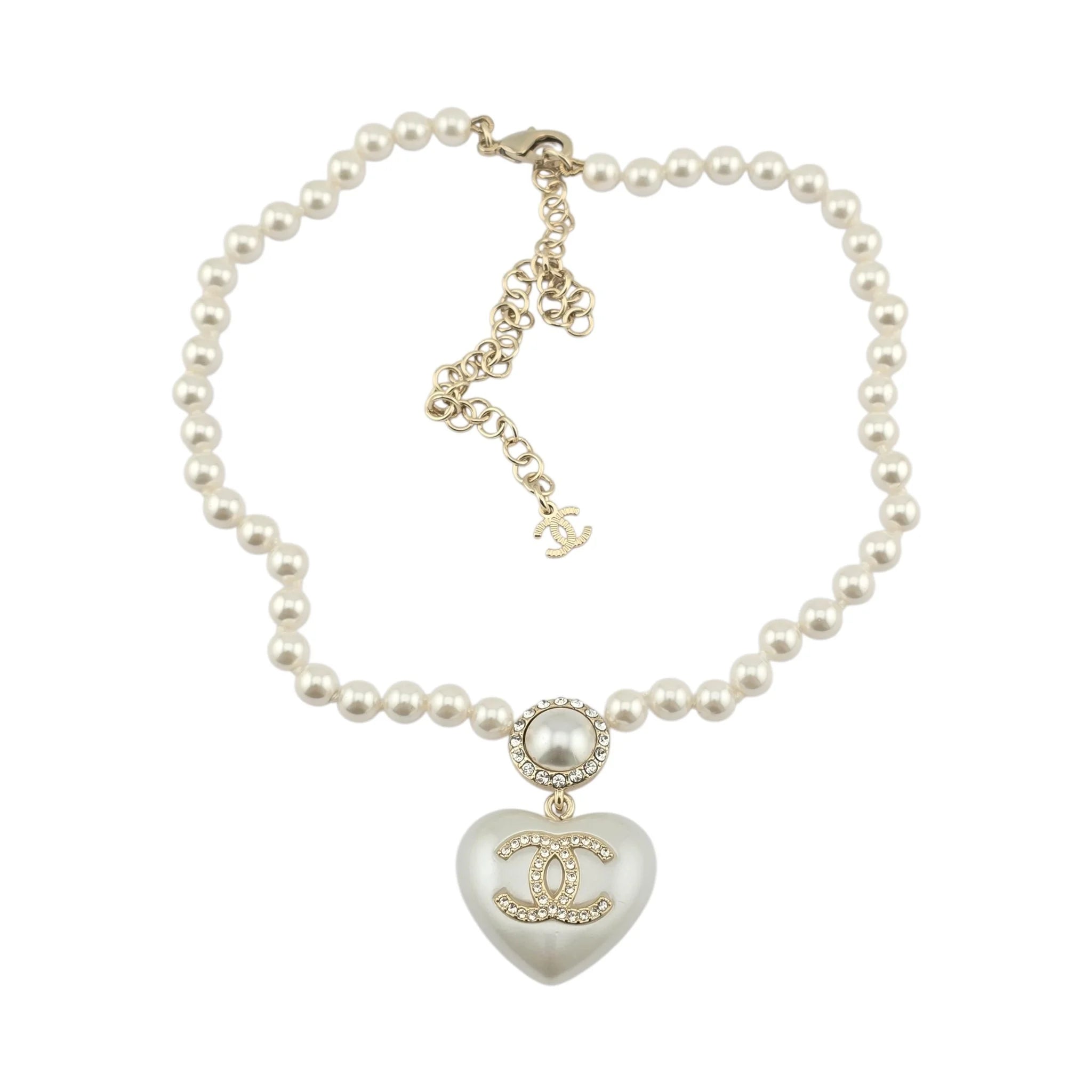 Chanel CC Pearl Crystal Heart Gold Short Necklace A21 CHANEL