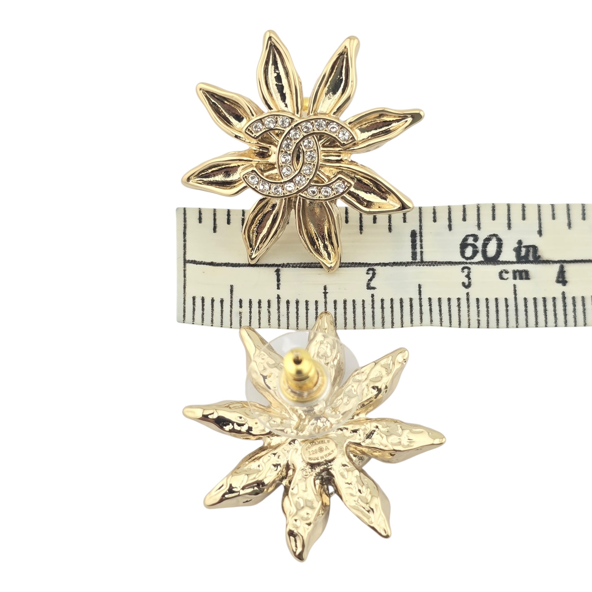 Chanel CC Gold Petal Earrings 2025 CHANEL