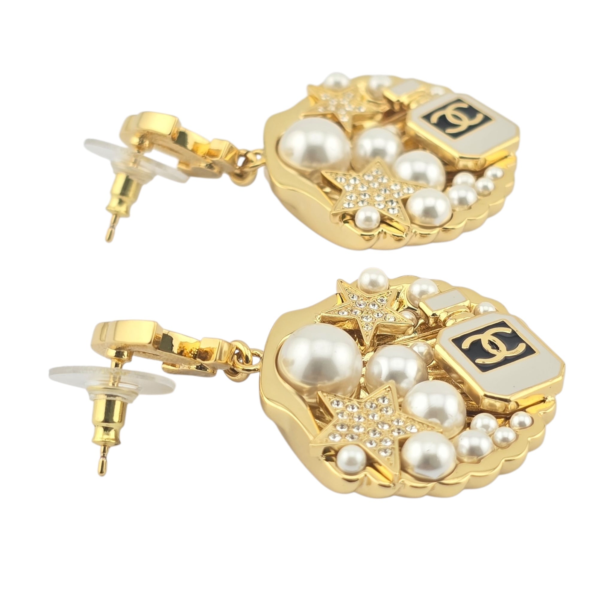 Chanel CC Shell Gold Faux Pearls Earrings 2025 CHANEL