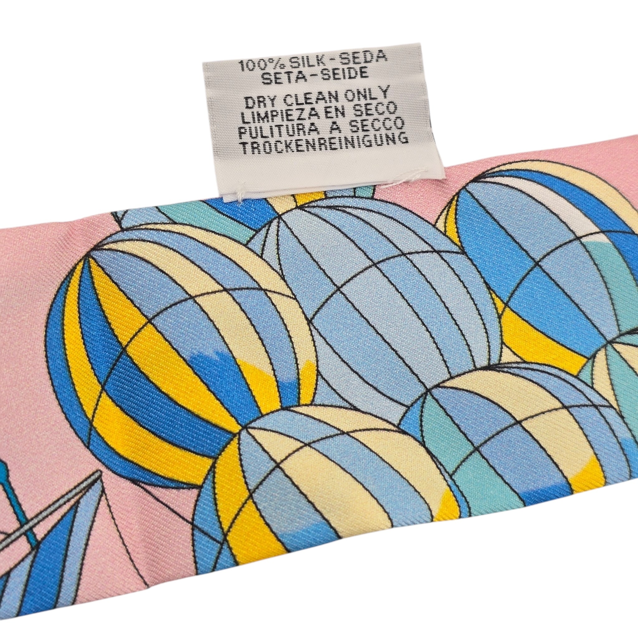 Hermes Silk Les Folies Du Ciel Twilly Rose Bleu Jaune Vif