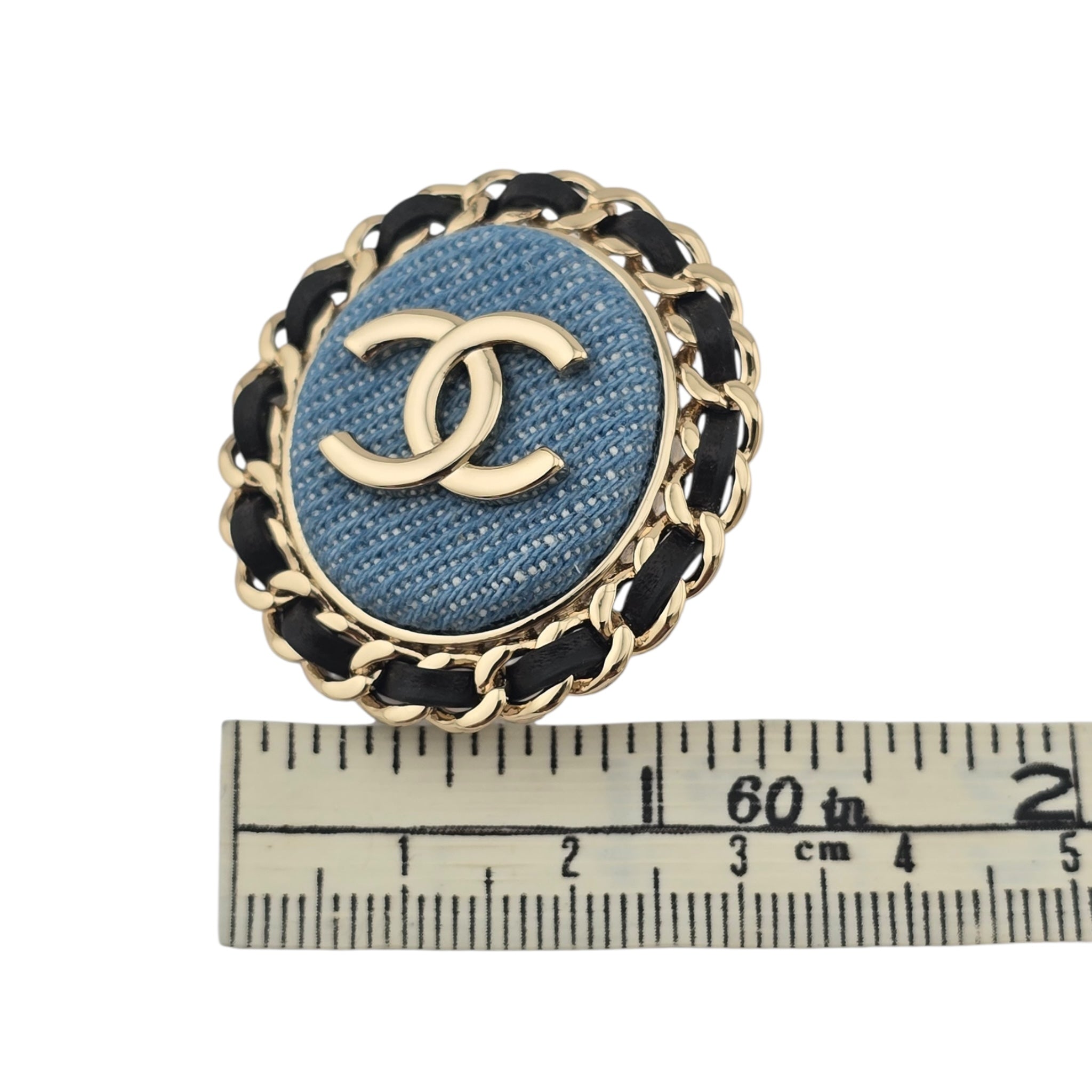 Chanel CC Denim Oval Brooch Blue Gold 2025 CHANEL
