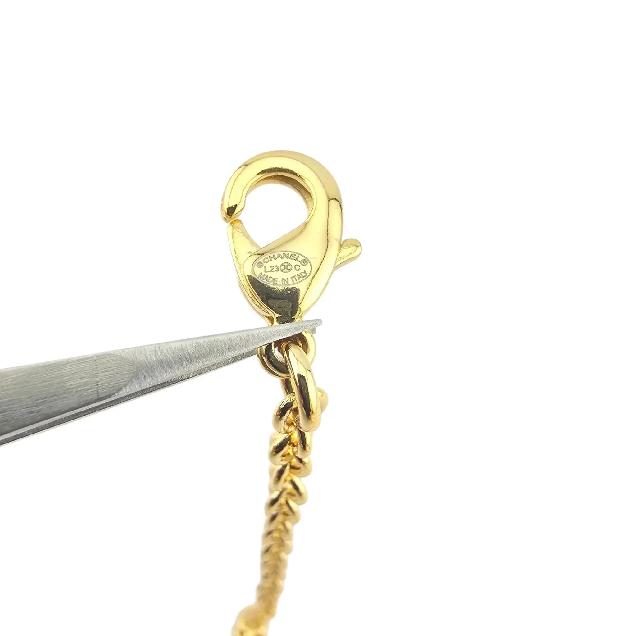 hanel CC Charms Gold Necklace 2023 CHANEL