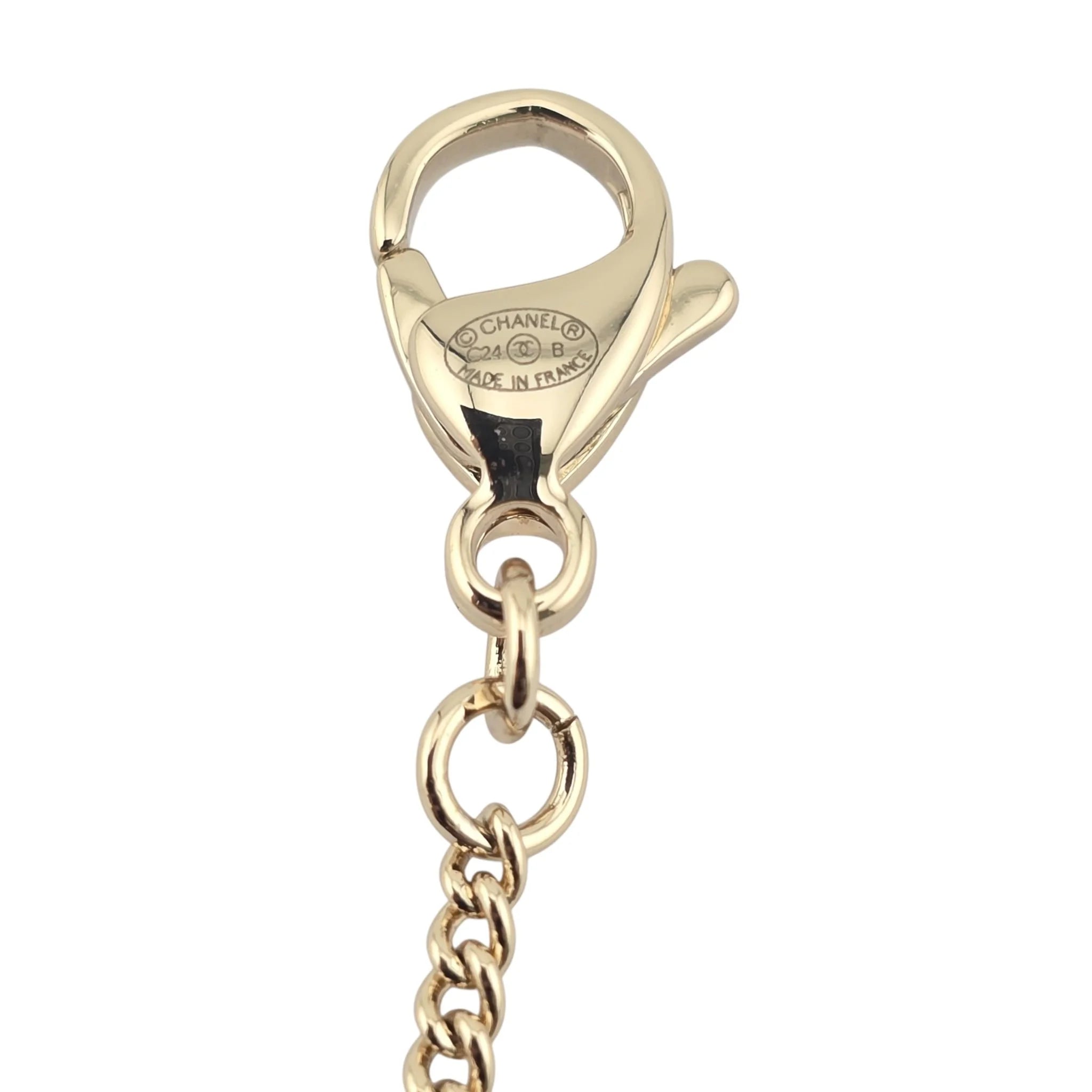 Chanel CC Pendant Pearl Gold Necklace Black White 2024 CHANEL