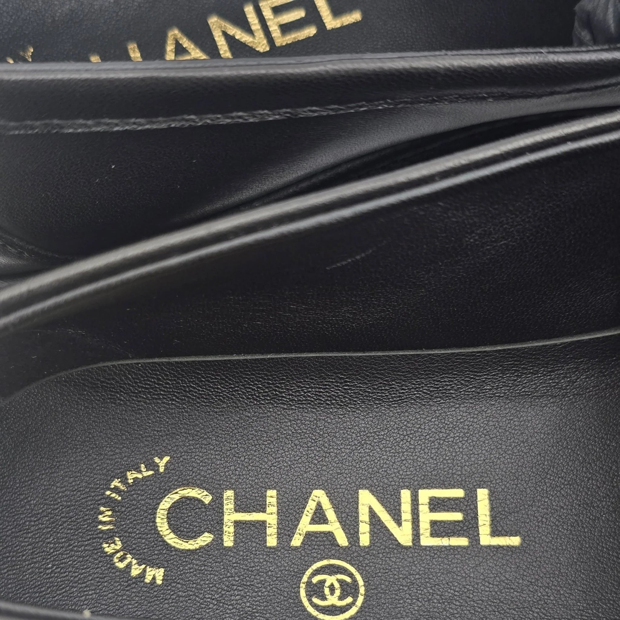 Chanel CC Lambskin Quilted Turnlock Loafers 39 Black CHANEL