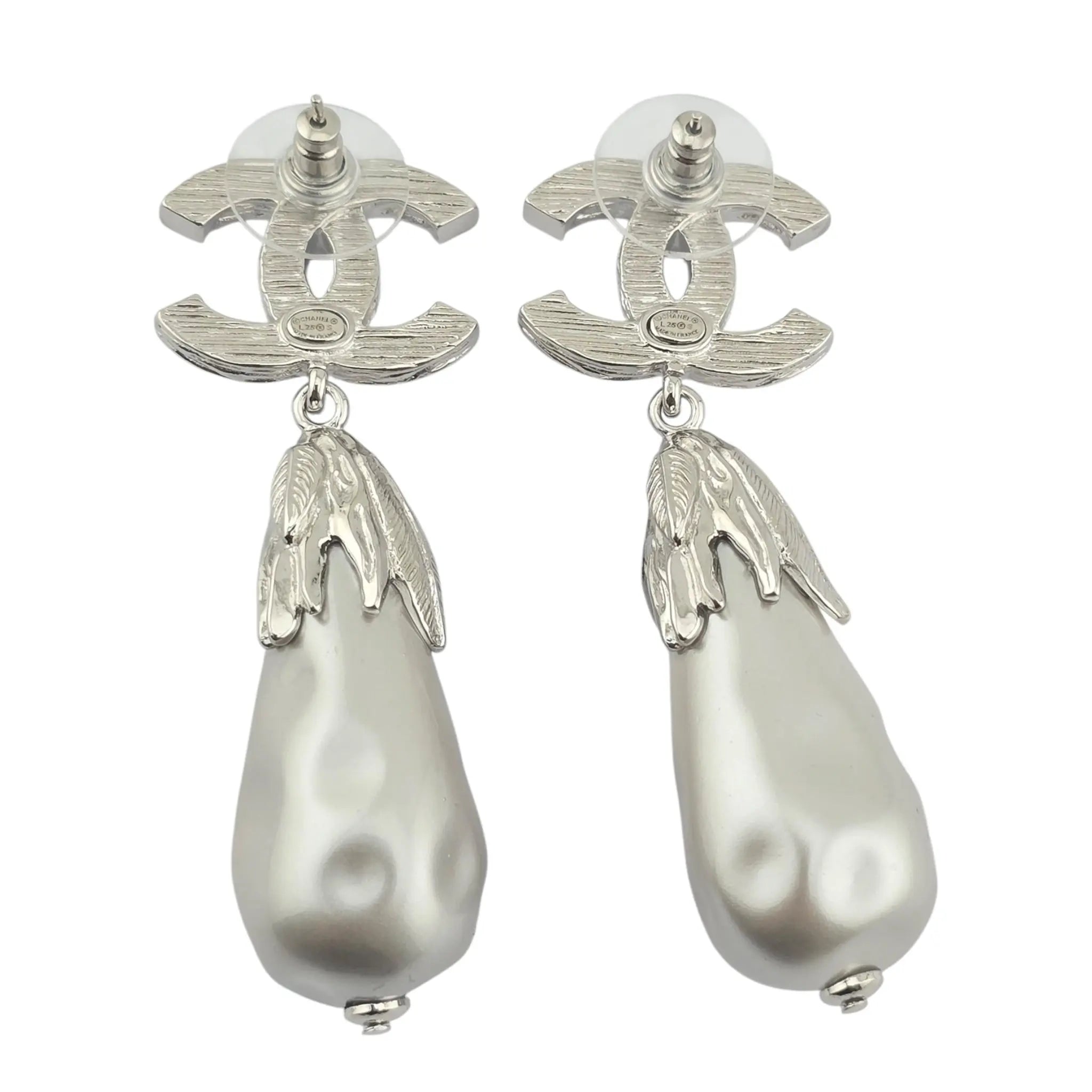 Chanel CC Faux Pearl Silver Leaf Earrings 2025 CHANEL