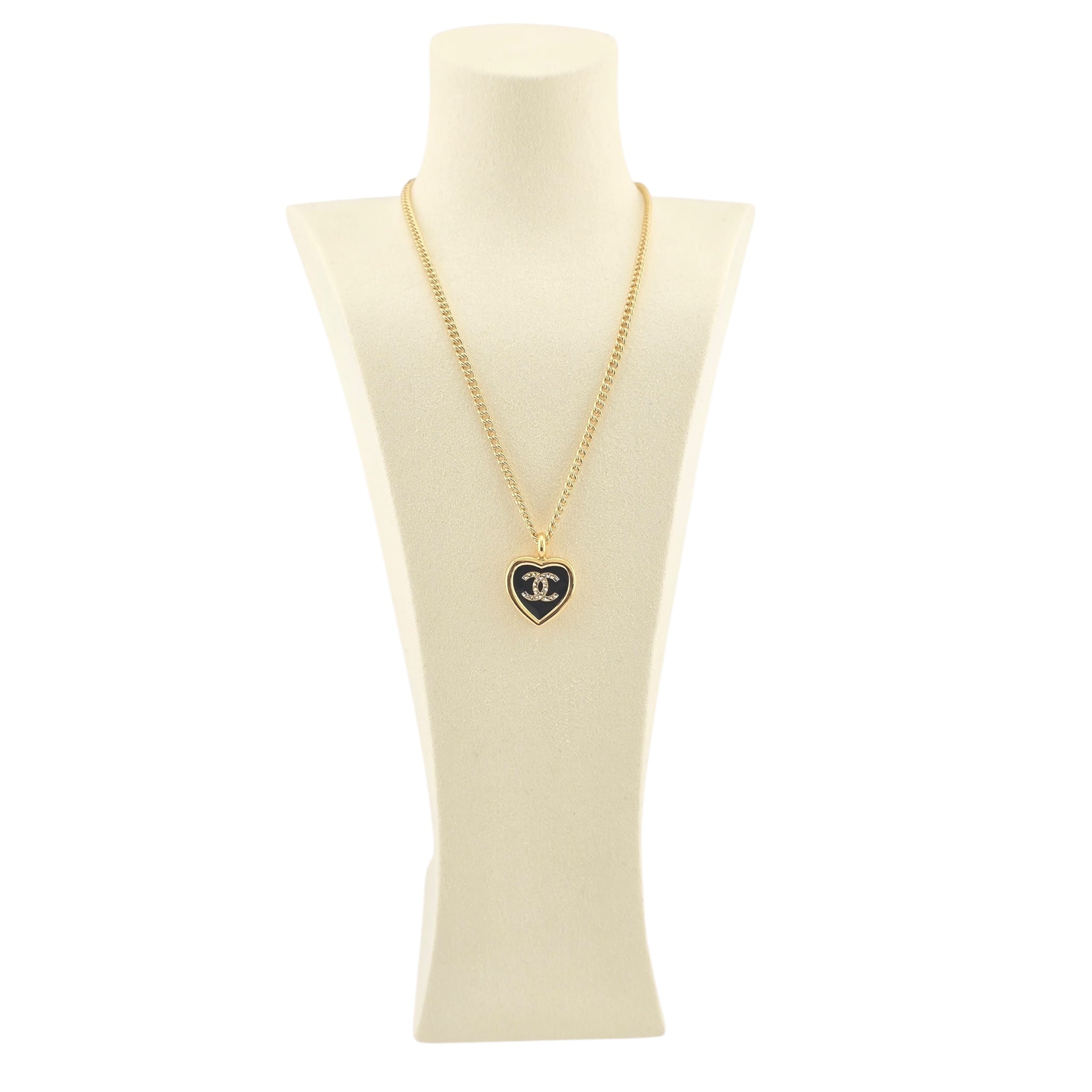 Chanel CC Gold Black Heart Pendant Necklace 2025 CHANEL