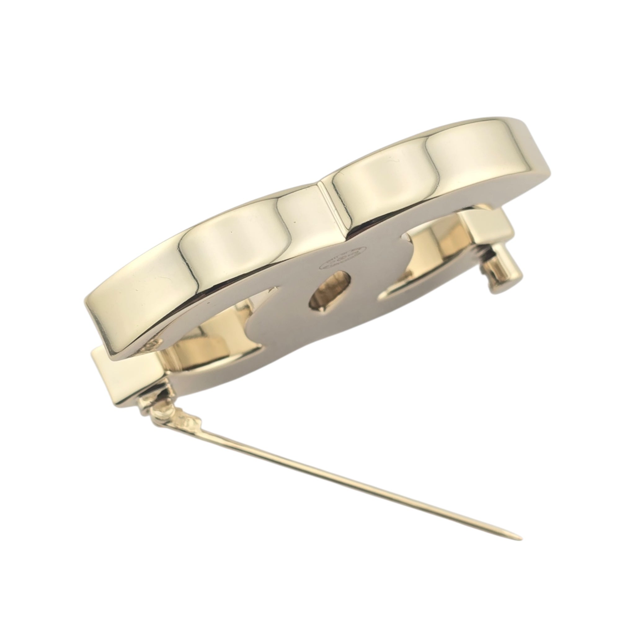 Chanel CC White Black Resin Gold Brooch 2023 CHANEL