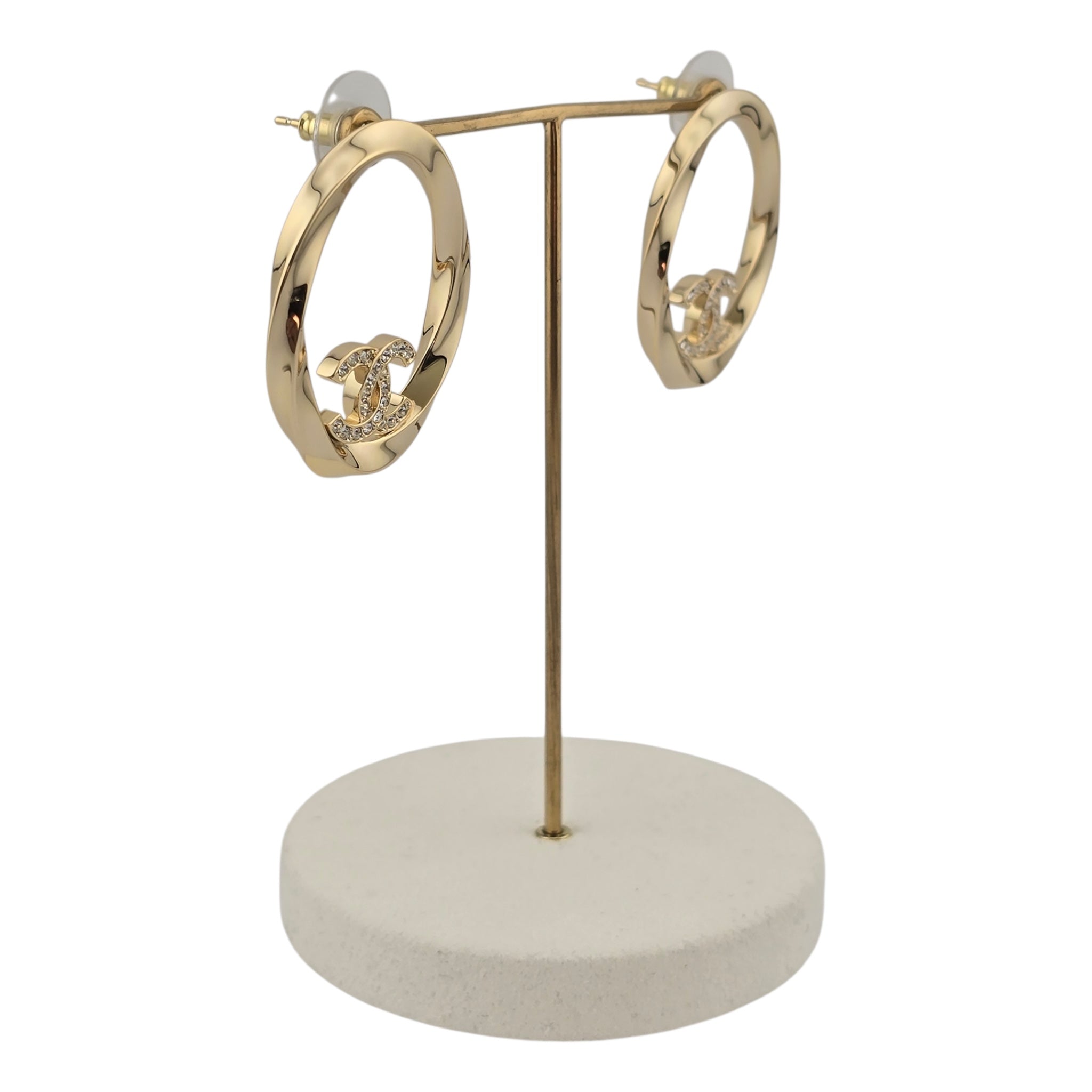 Chanel CC Gold Oval Earrings 2025 CHANEL