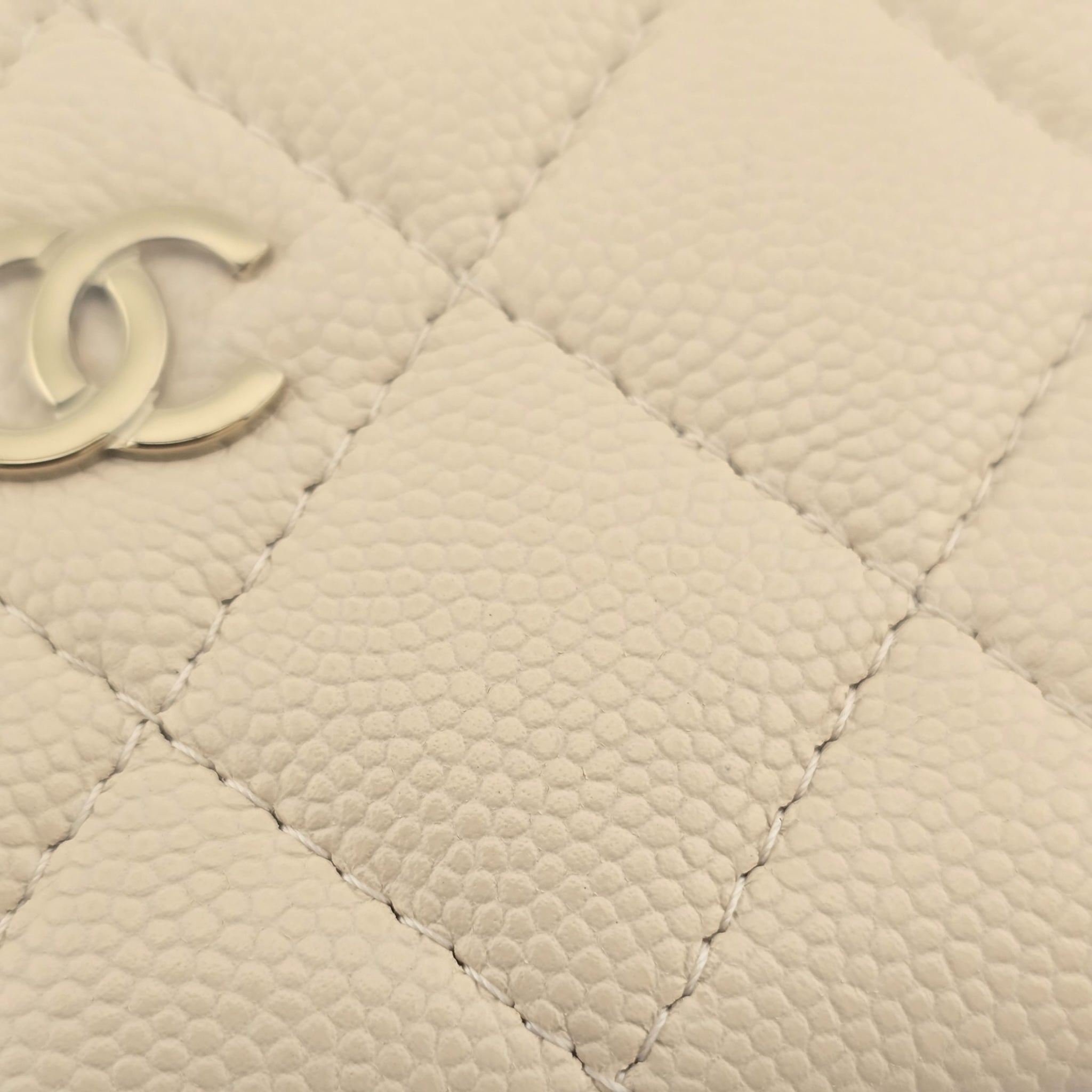 Chanel CC Caviar Beige Classic Cardholder CHANEL