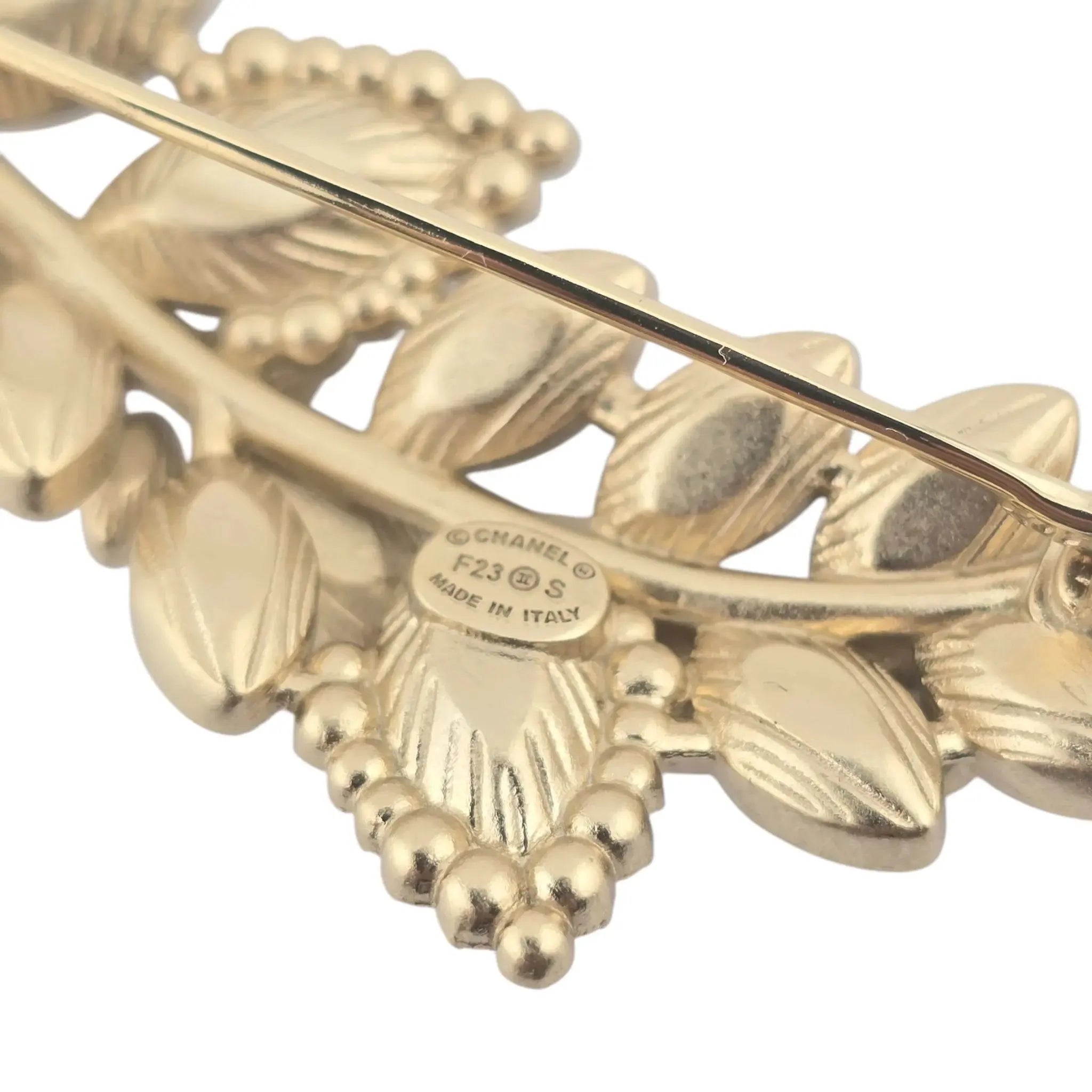 Chanel CC Gold Crystal Leaf Brooch 2024 CHANEL