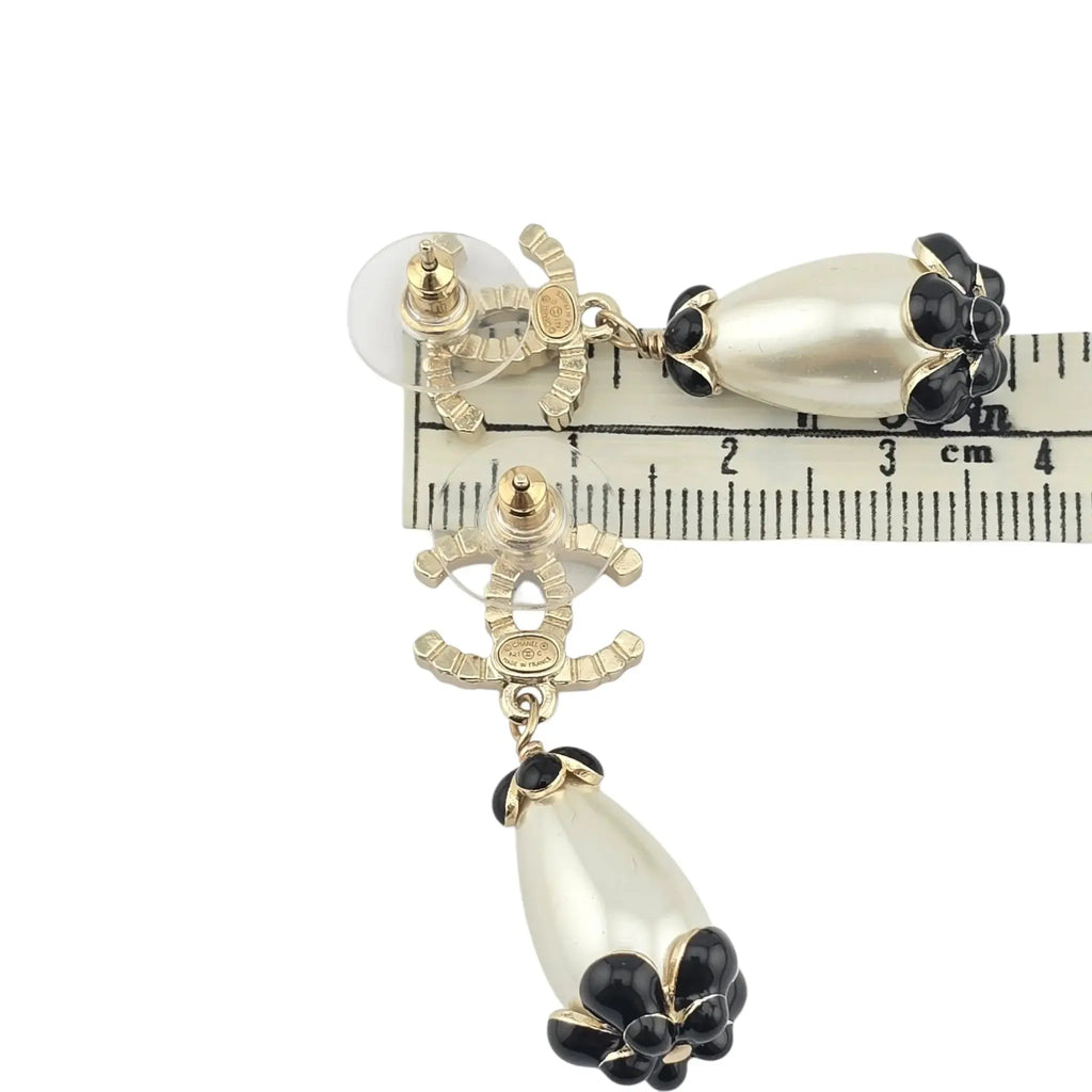 Chanel CC Faux Pearl Drop Flower Crystal Earrings A21 CHANEL