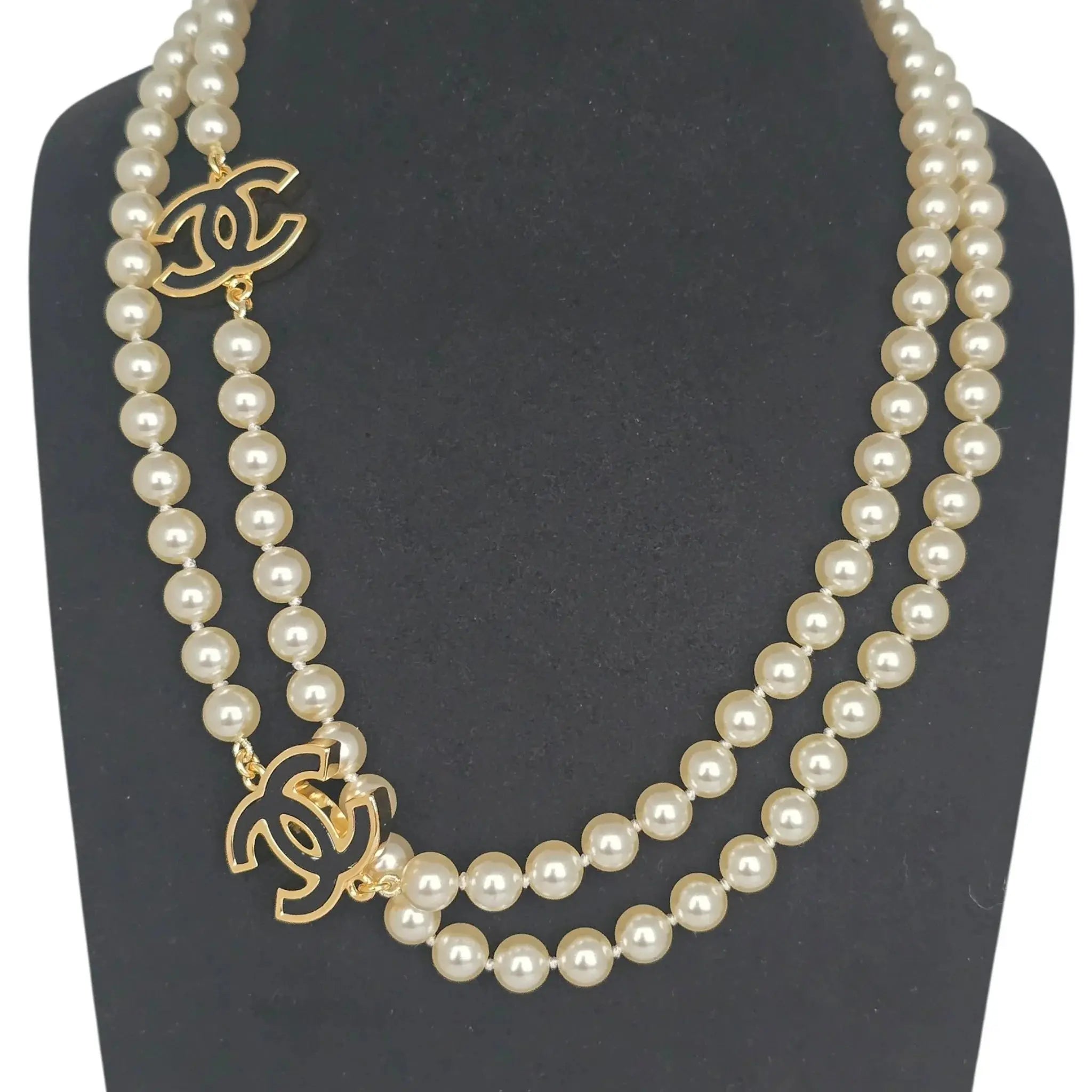 Chanel Black CC Pendant Long Faux Pearl Necklace B24 CHANEL