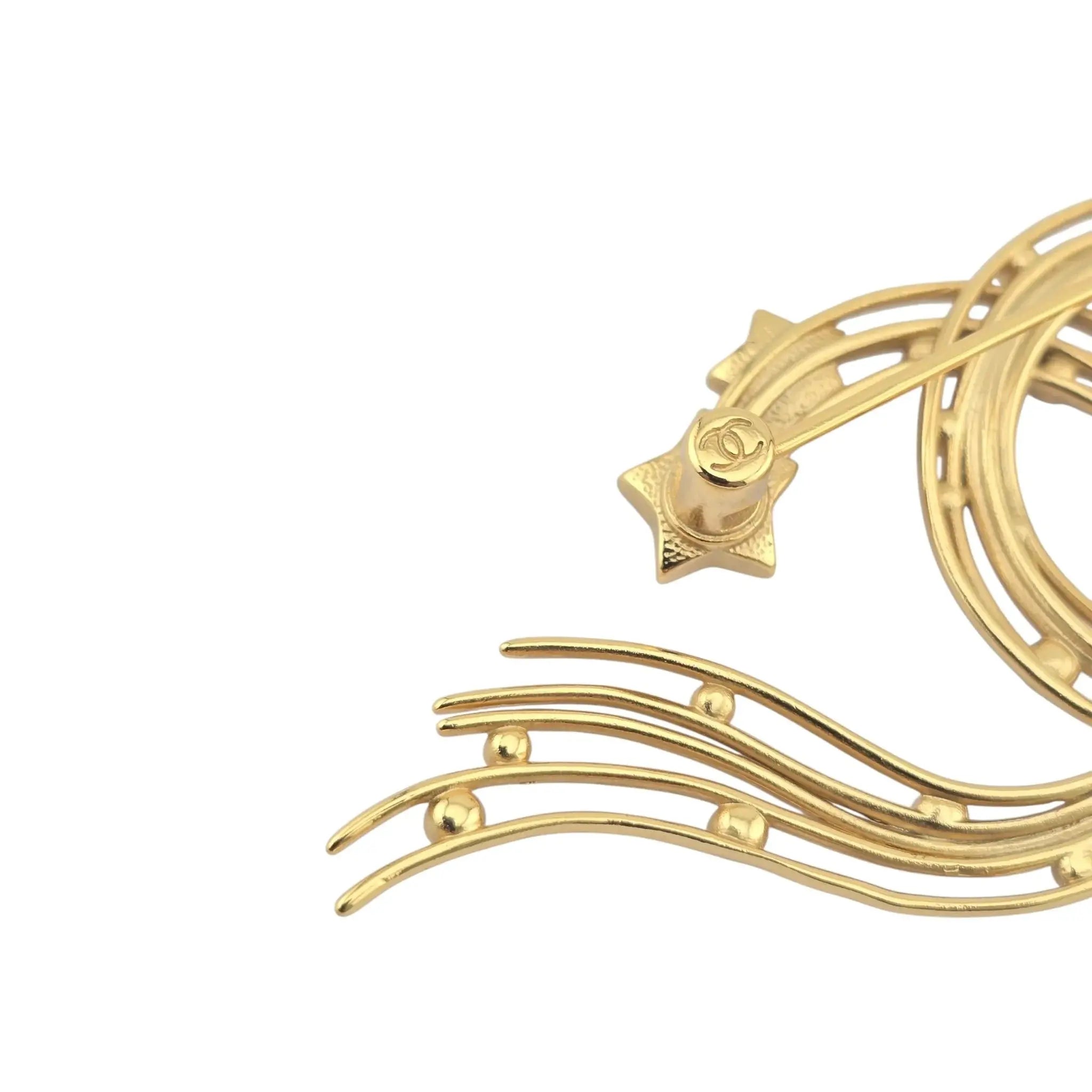 Chanel CC Gold Pearl White Star Brooch B24 CHANEL