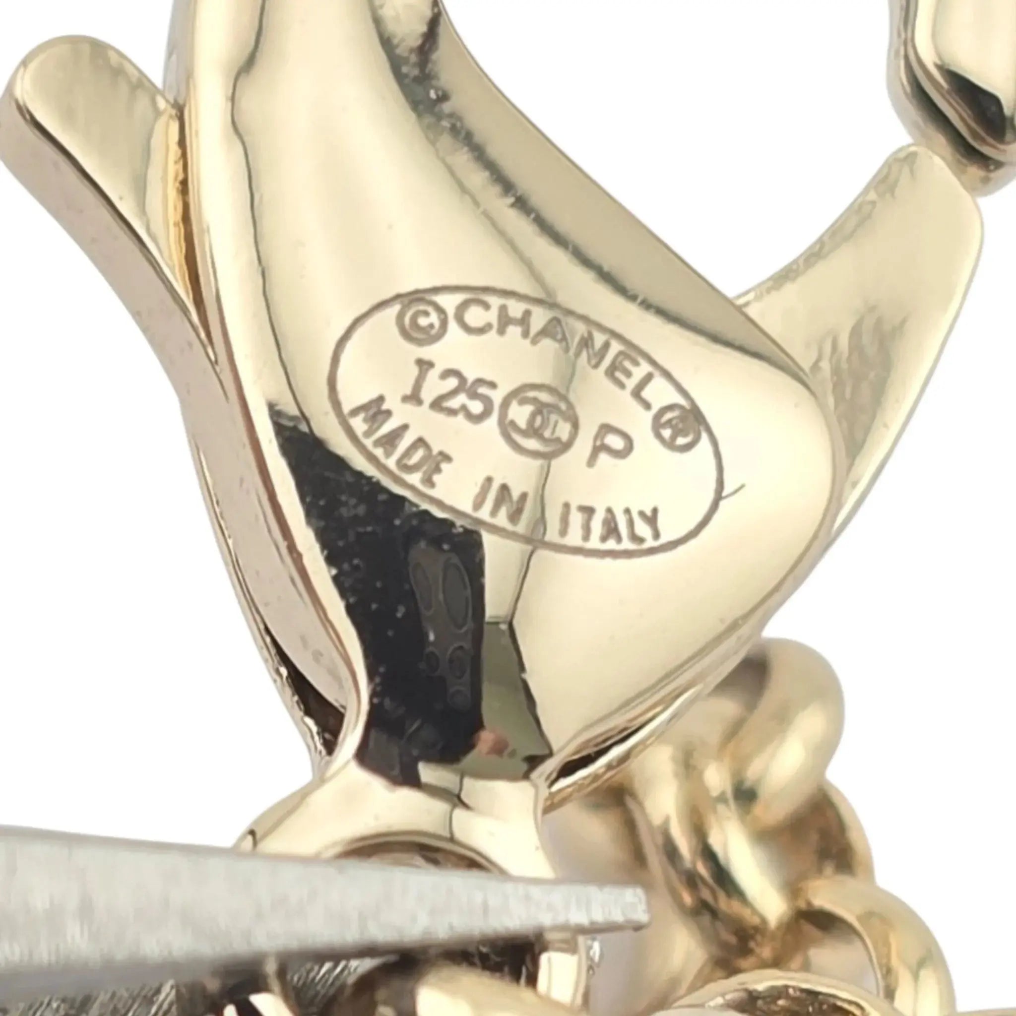 Chanel CC Deer Gold Choker Necklace 2025 CHANEL