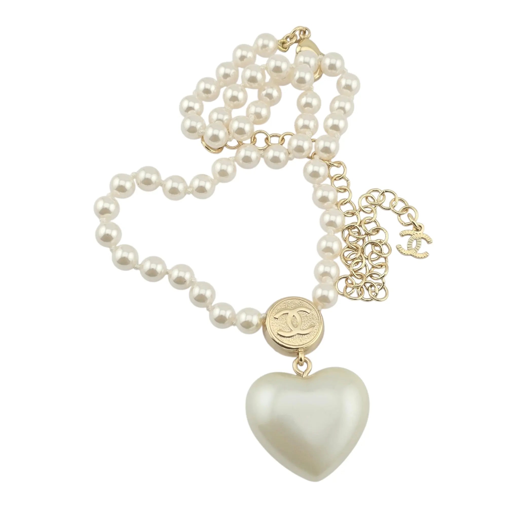 Chanel CC Pearl Crystal Heart Gold Short Necklace 2021 CHANEL