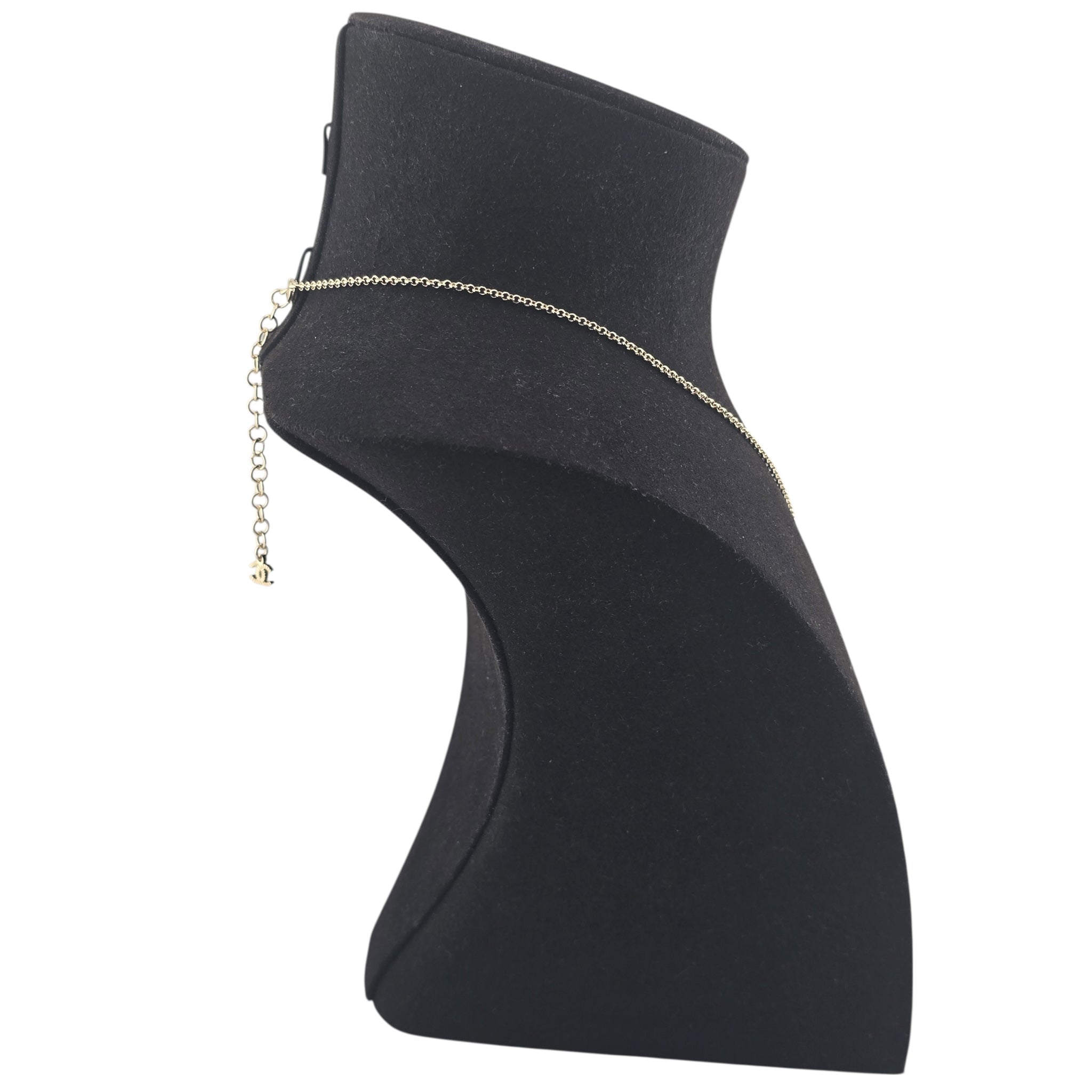 Chanel CC Gold Metal Heart Crystal Necklace 2025 CHANEL