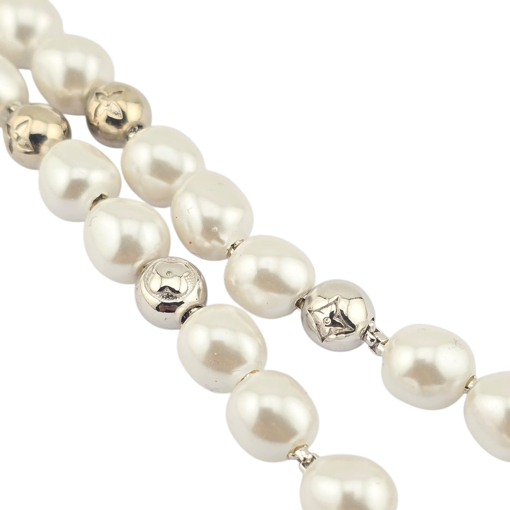 Louis Vuitton LV G LOUIS VUITTON