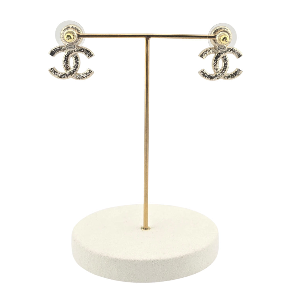 Chanel CC Black Enamel Gold Earrings 2025 CHANEL