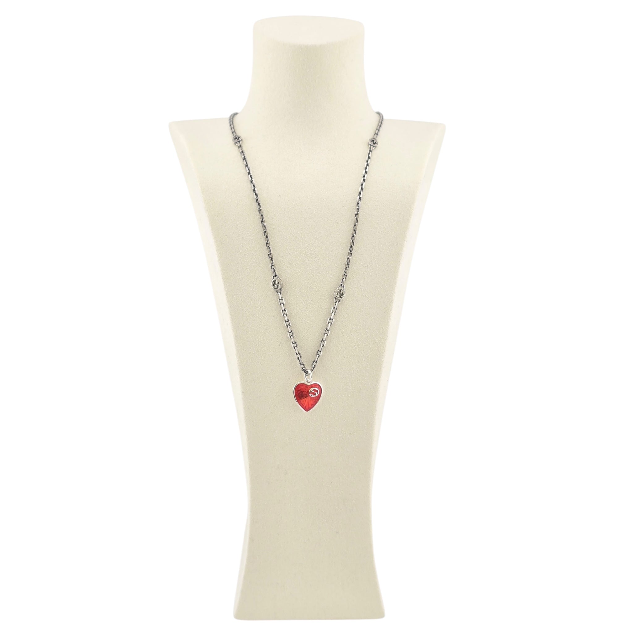GUCCI Interlocking G Red Heart Silver Necklace GUCCI