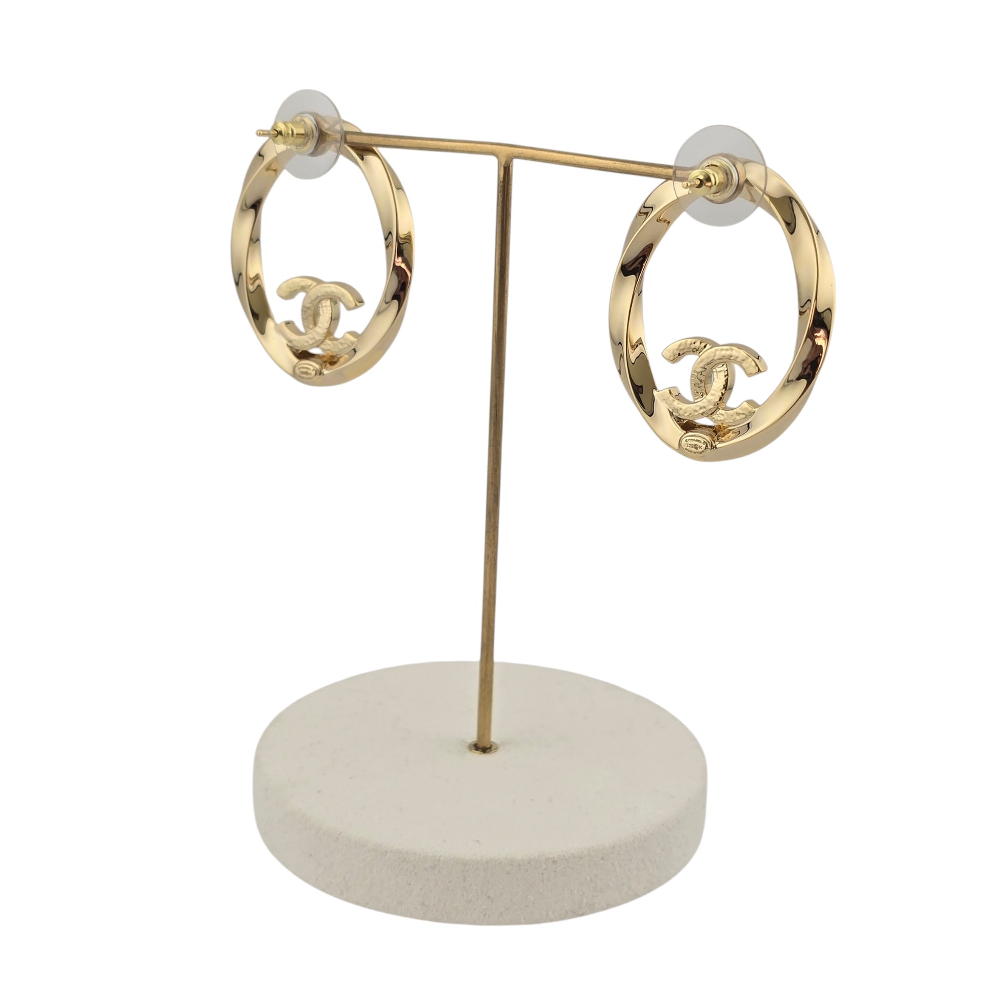Chanel CC Gold Oval Earrings 2025 CHANEL