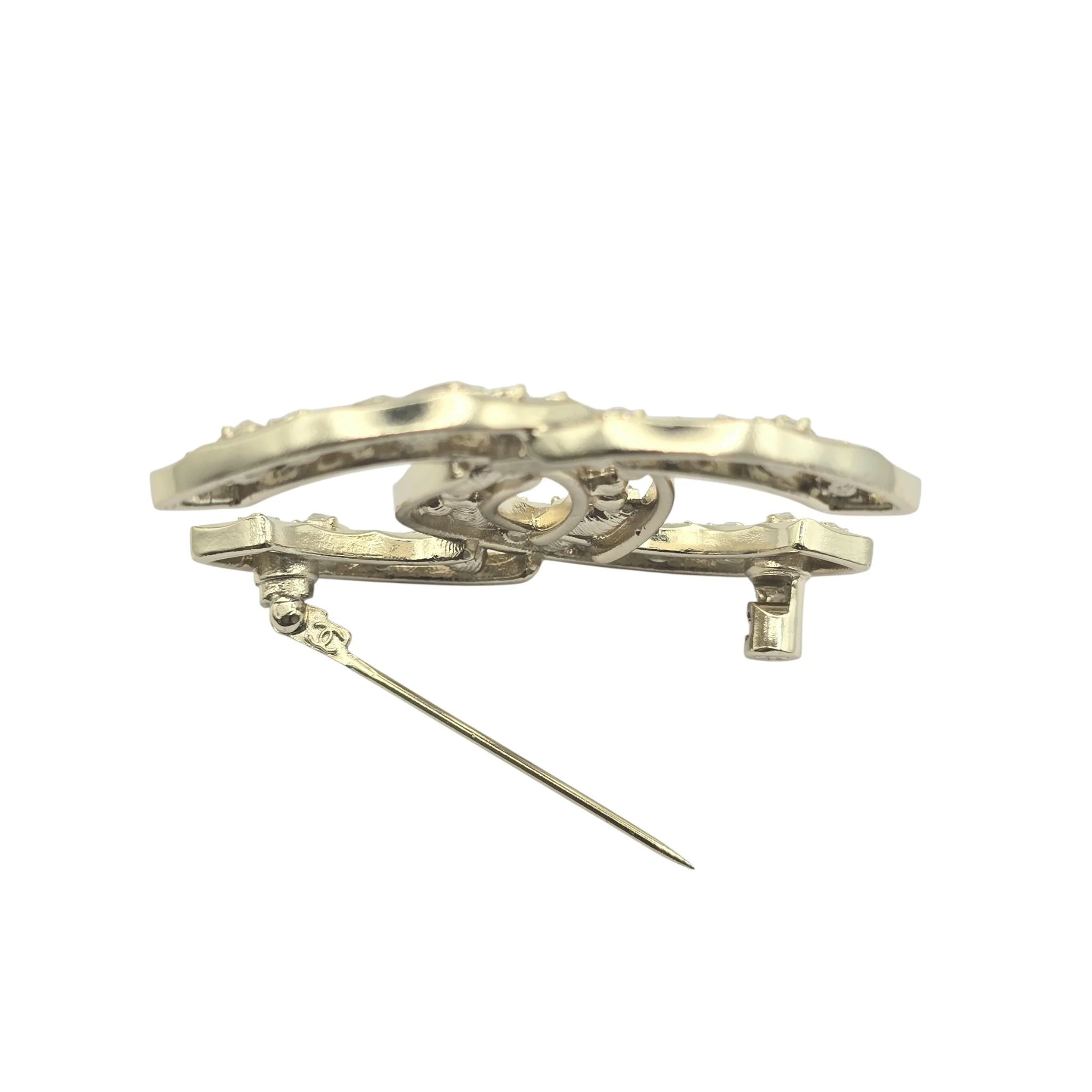 Chanel CC Gold/Crystal Brooch 2020 CHANEL
