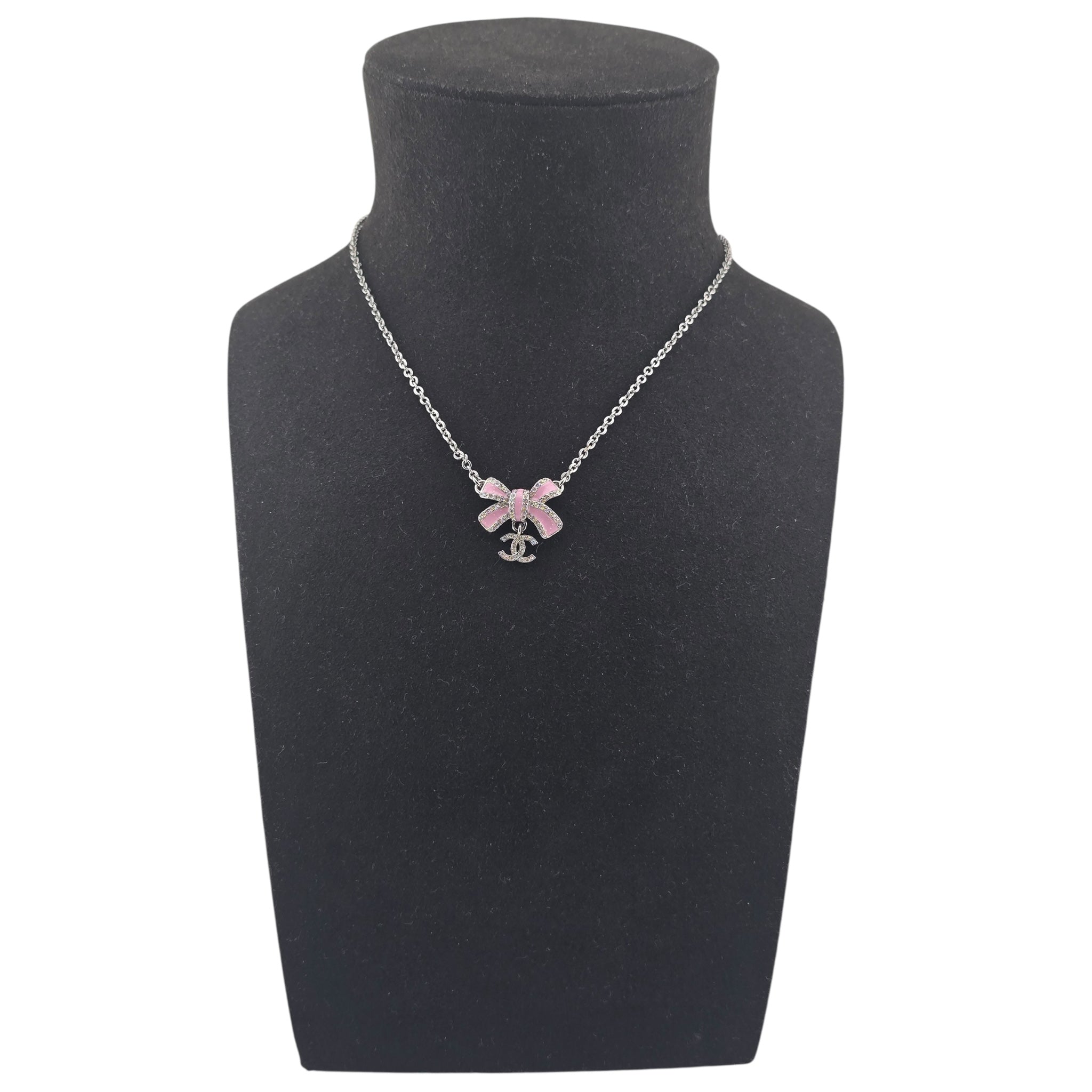 Chanel CC Silver Crystal Enamel Bow Necklace 2025