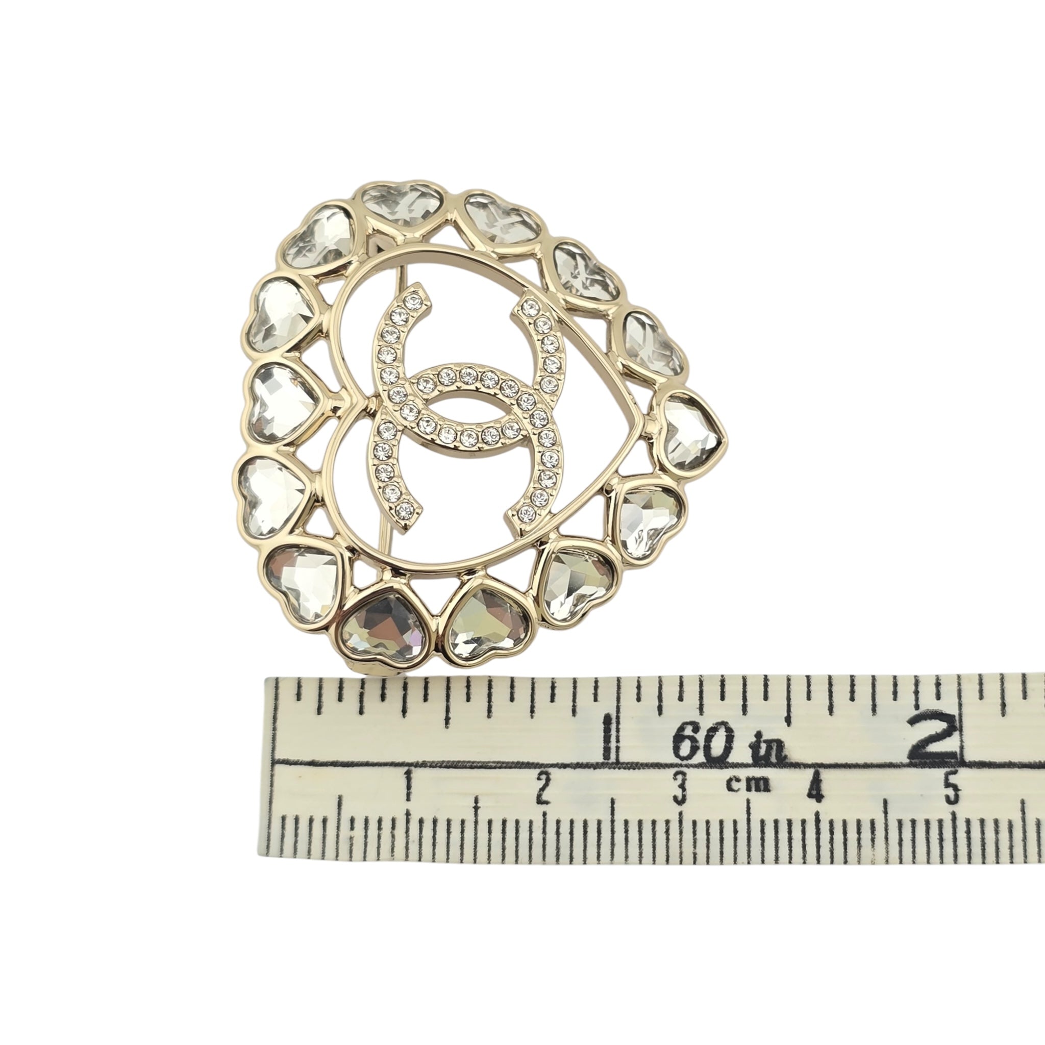 Chanel CC Crystal Gold Heart Brooch 2025