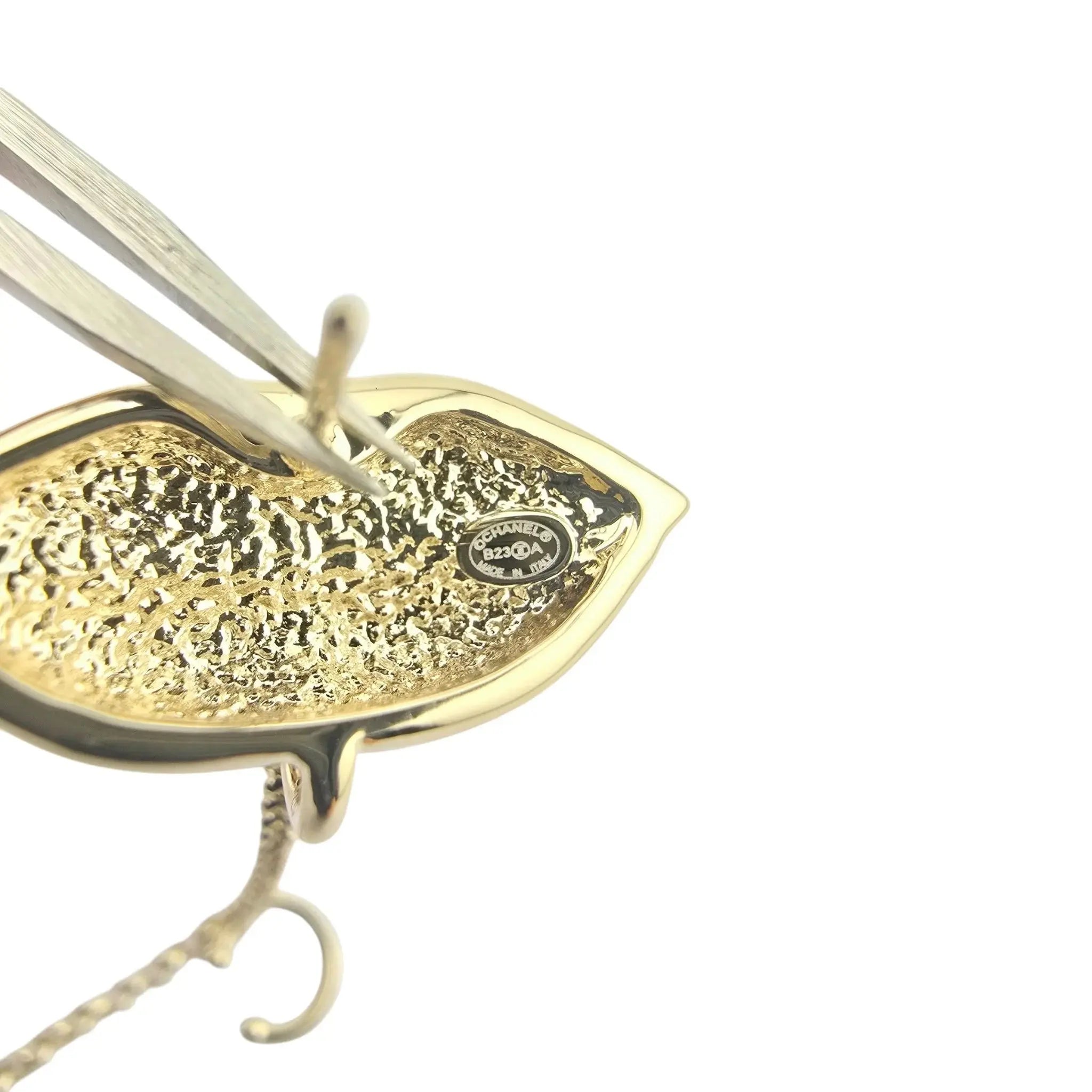 Chanel CC Crystal Lips Earrings Clip 2024 CHANEL