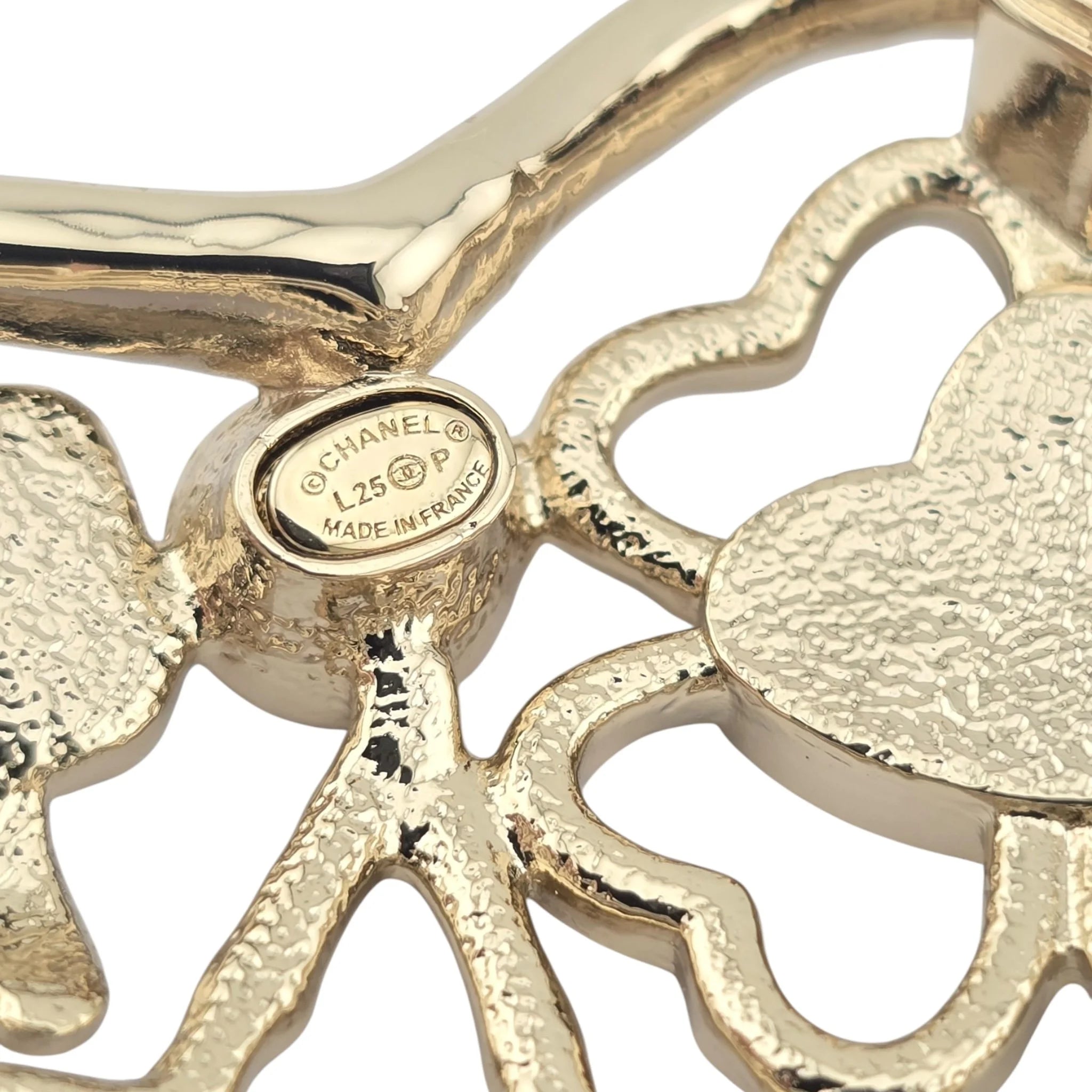 Chanel CC Heart Brooch 2025 CHANEL