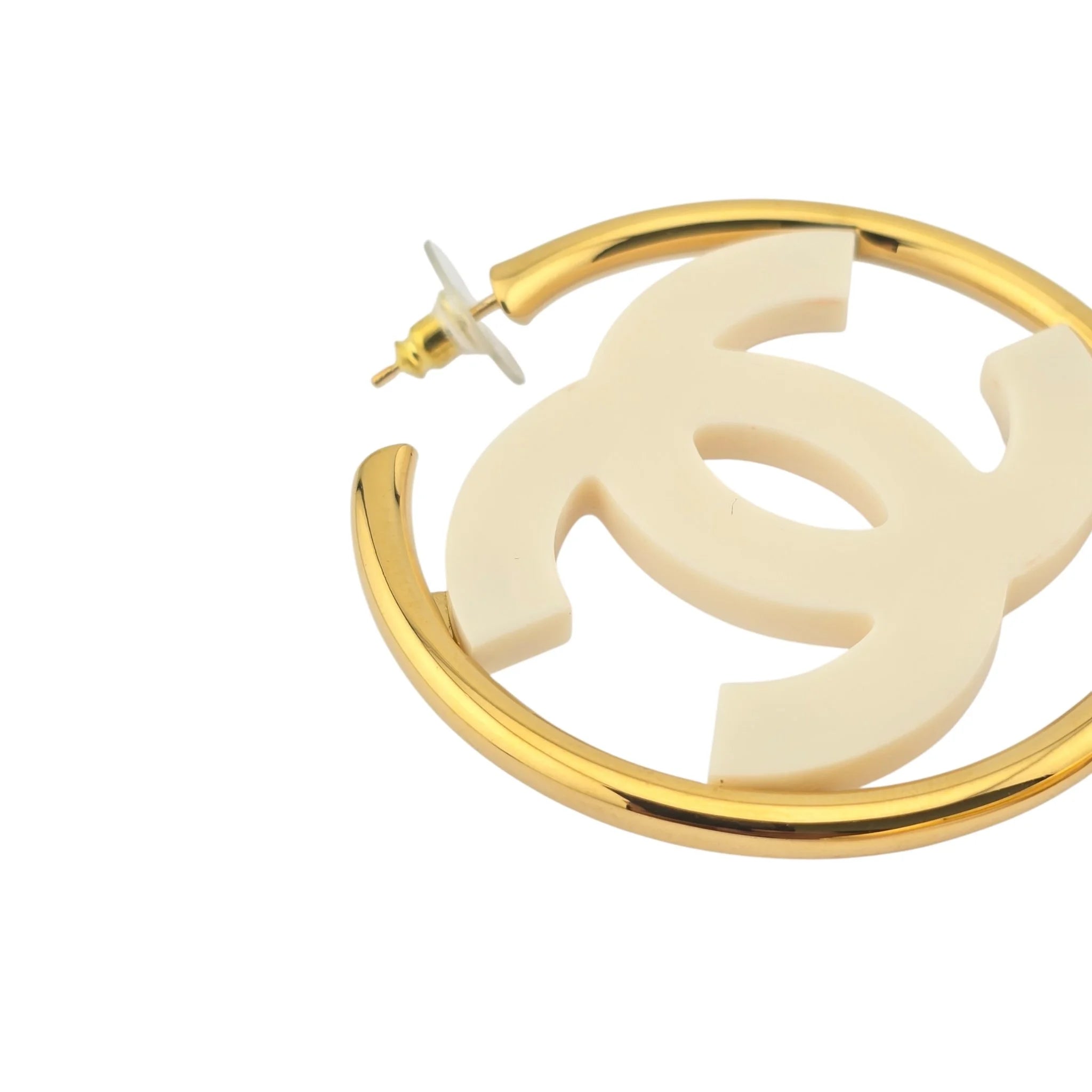 Chanel CC White/Gold Hoop Earrings B24 CHANEL
