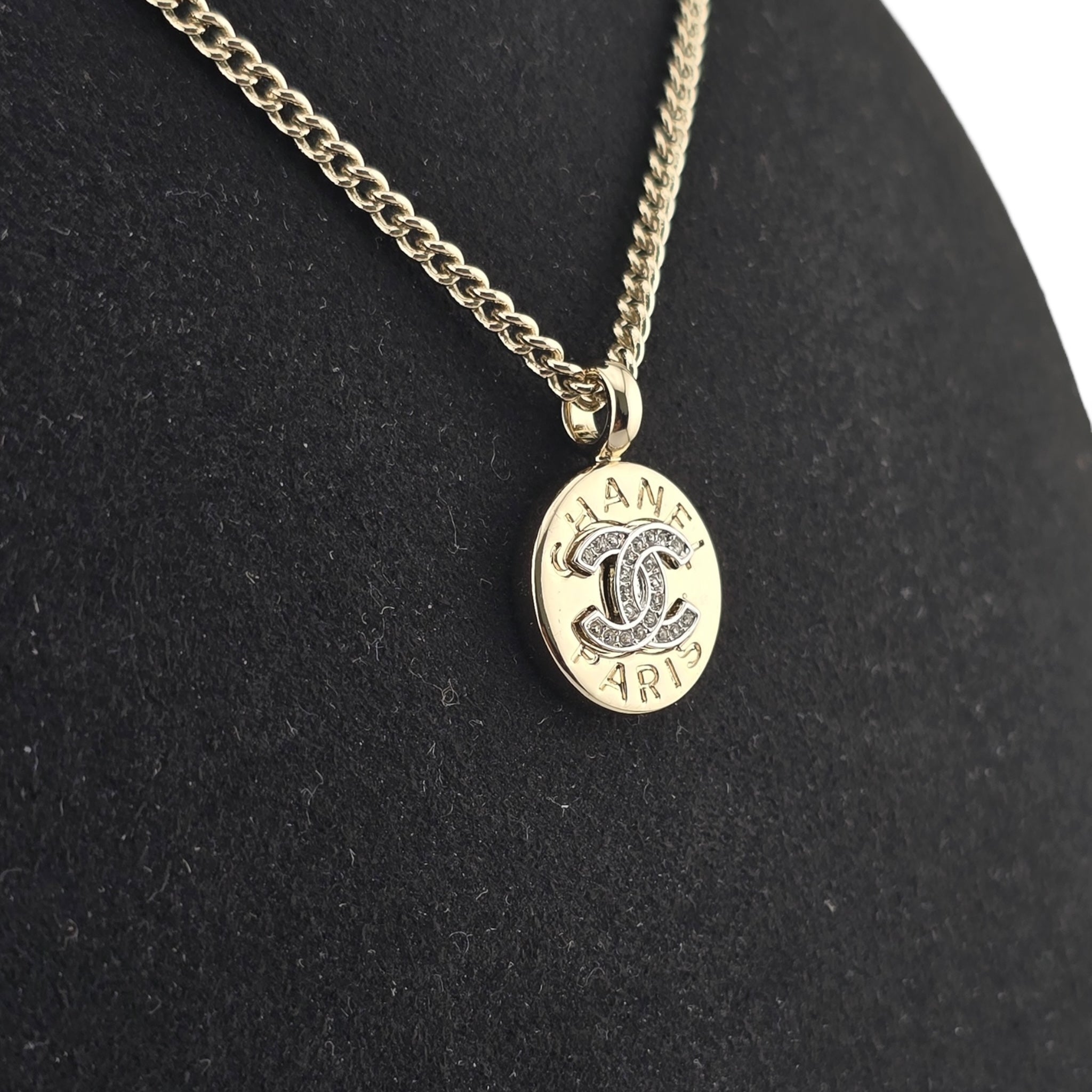 Chanel CC Round Gold Pendant Necklace 2025 CHANEL
