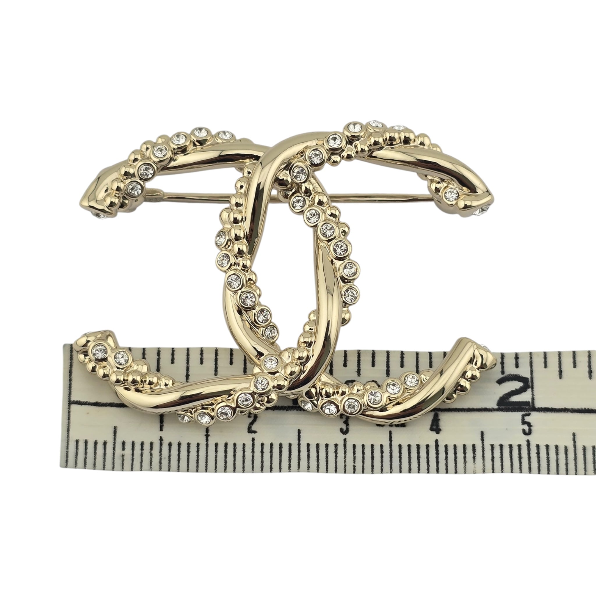 Chanel CC Twisted Gold Crystal Brooch 2023 CHANEL