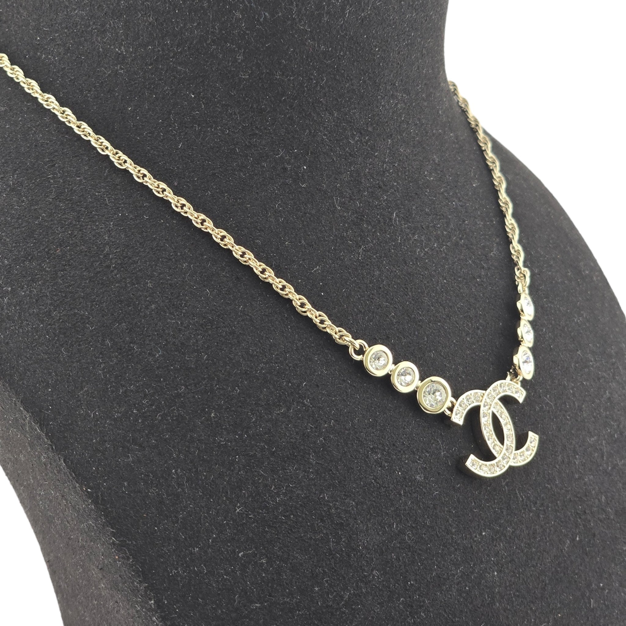 Chanel CC Metal Crystal Link Pendant Necklace Gold 2025 CHANEL