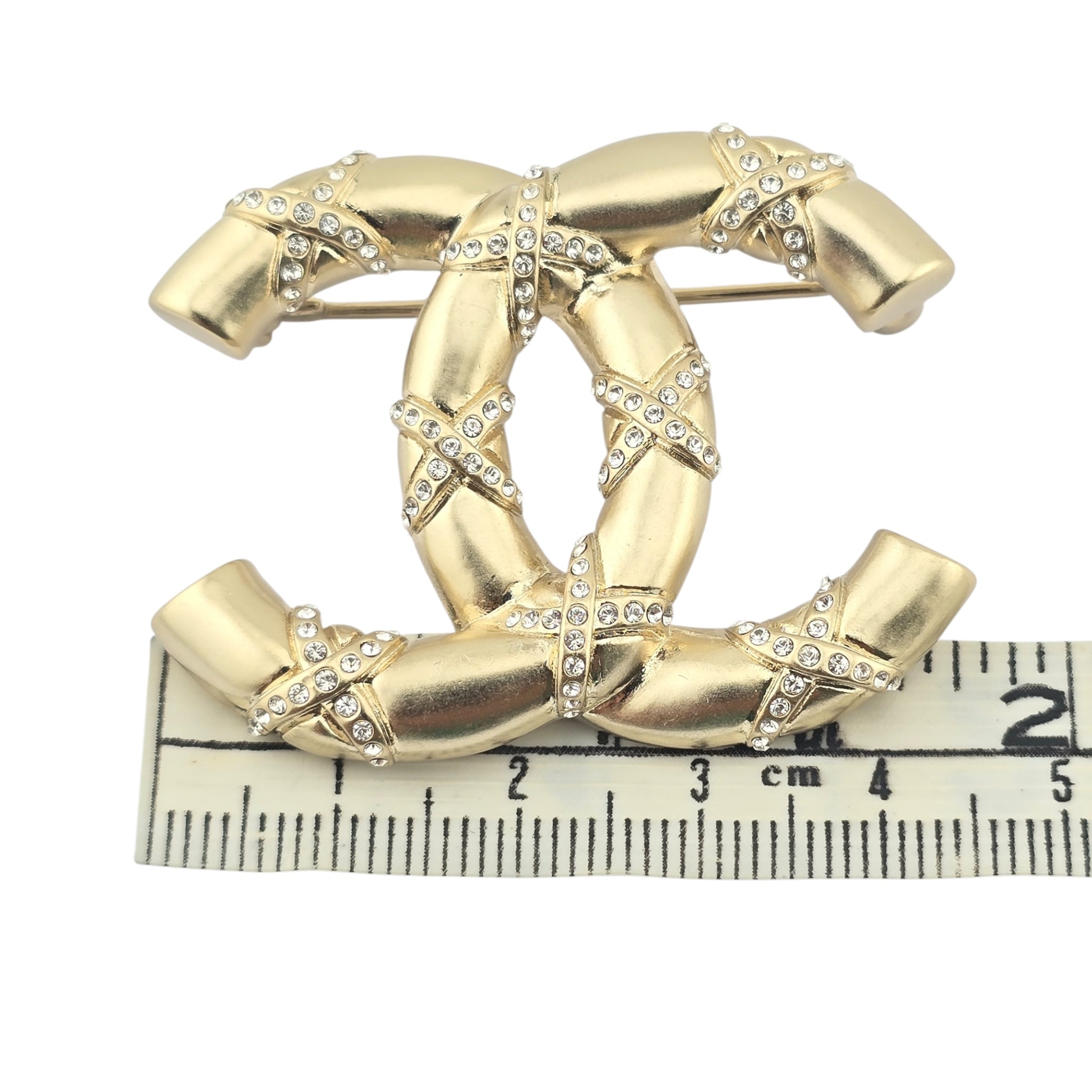 Chanel Crystal CC Logo Brooch Gold 2021