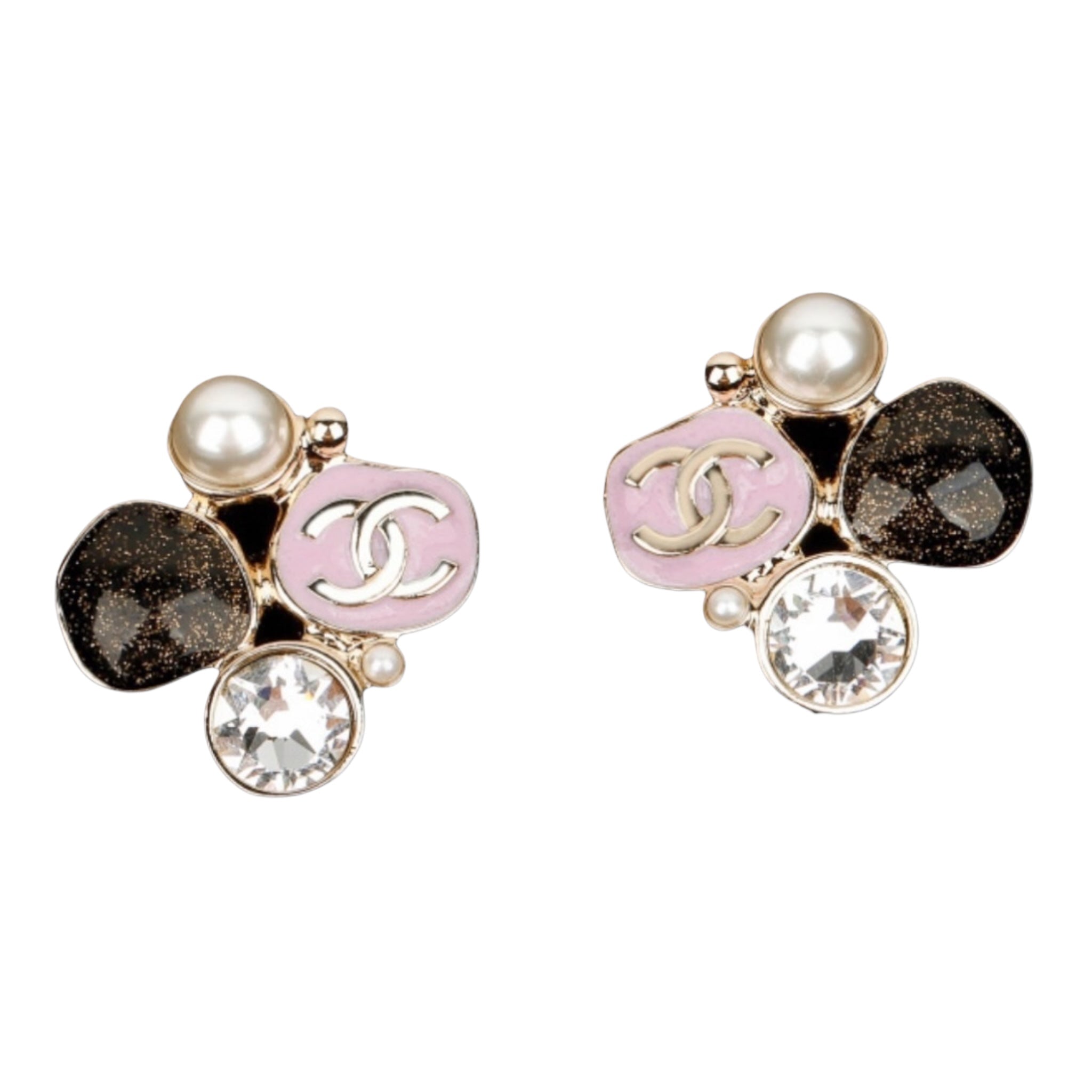 Chanel CC Enamel Pearl Earrings 2025 CHANEL