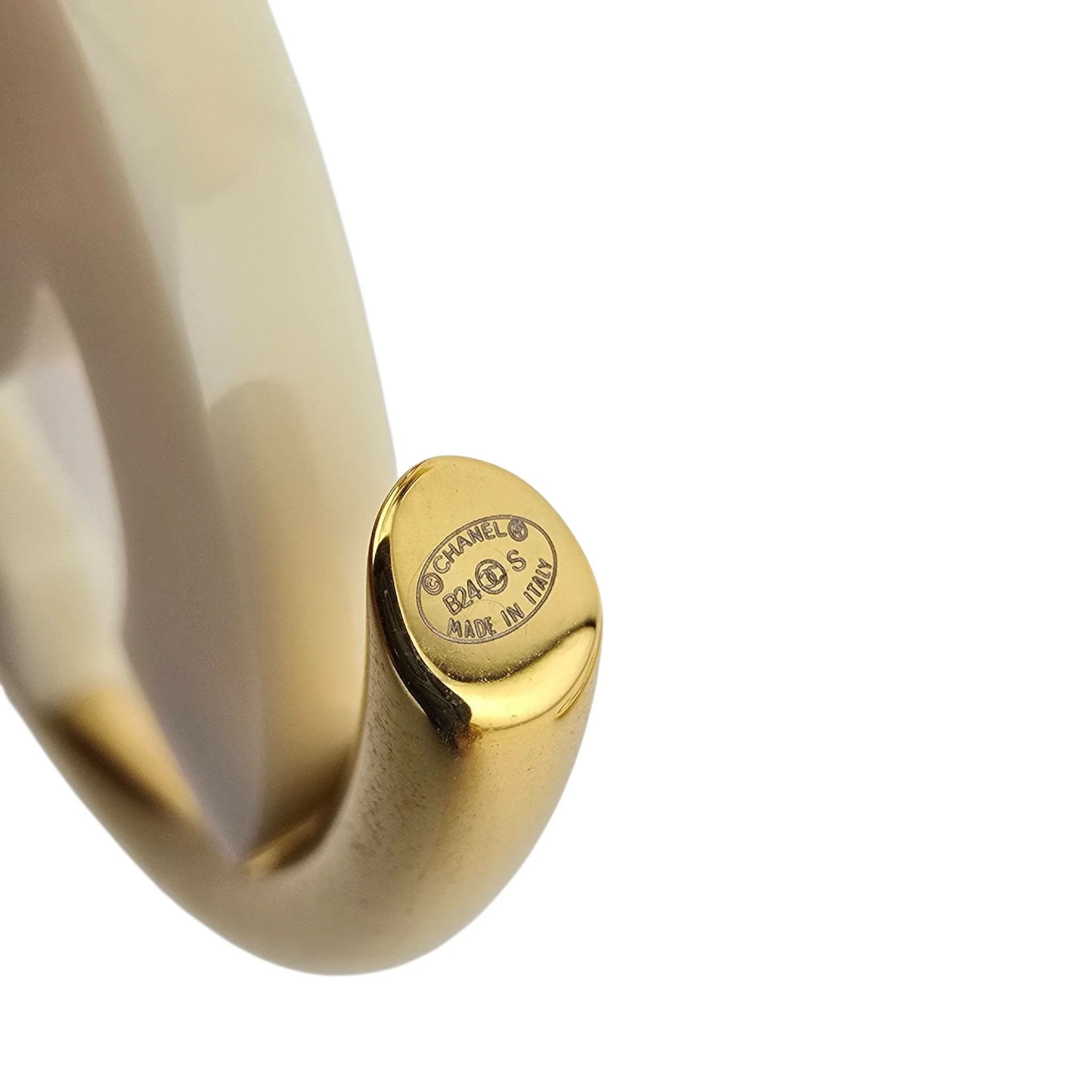 Chanel CC White/Gold Hoop Earrings B24 CHANEL