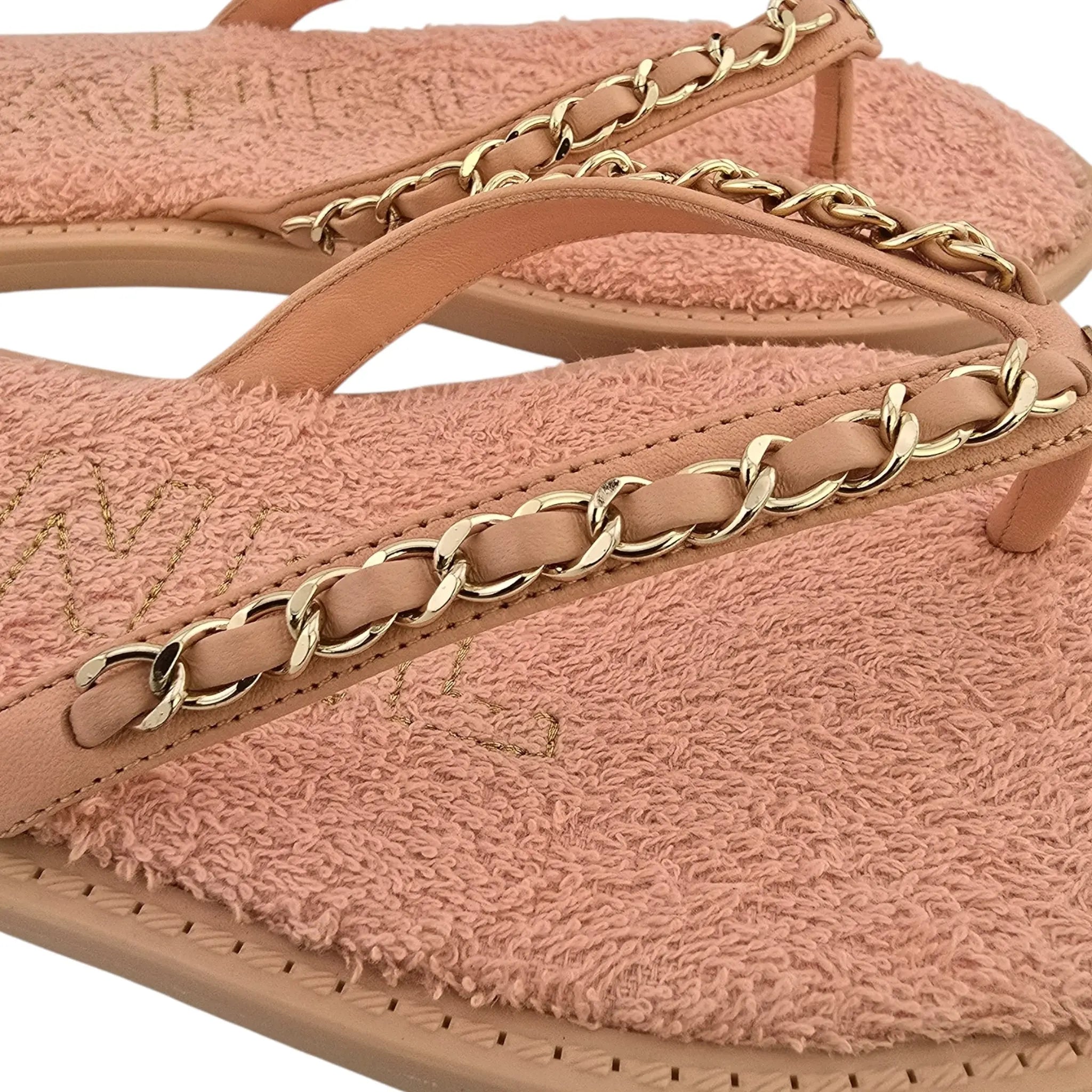 Chanel CC Calfskin Chain Thong Pink Sandals 39 UK6 CHANEL