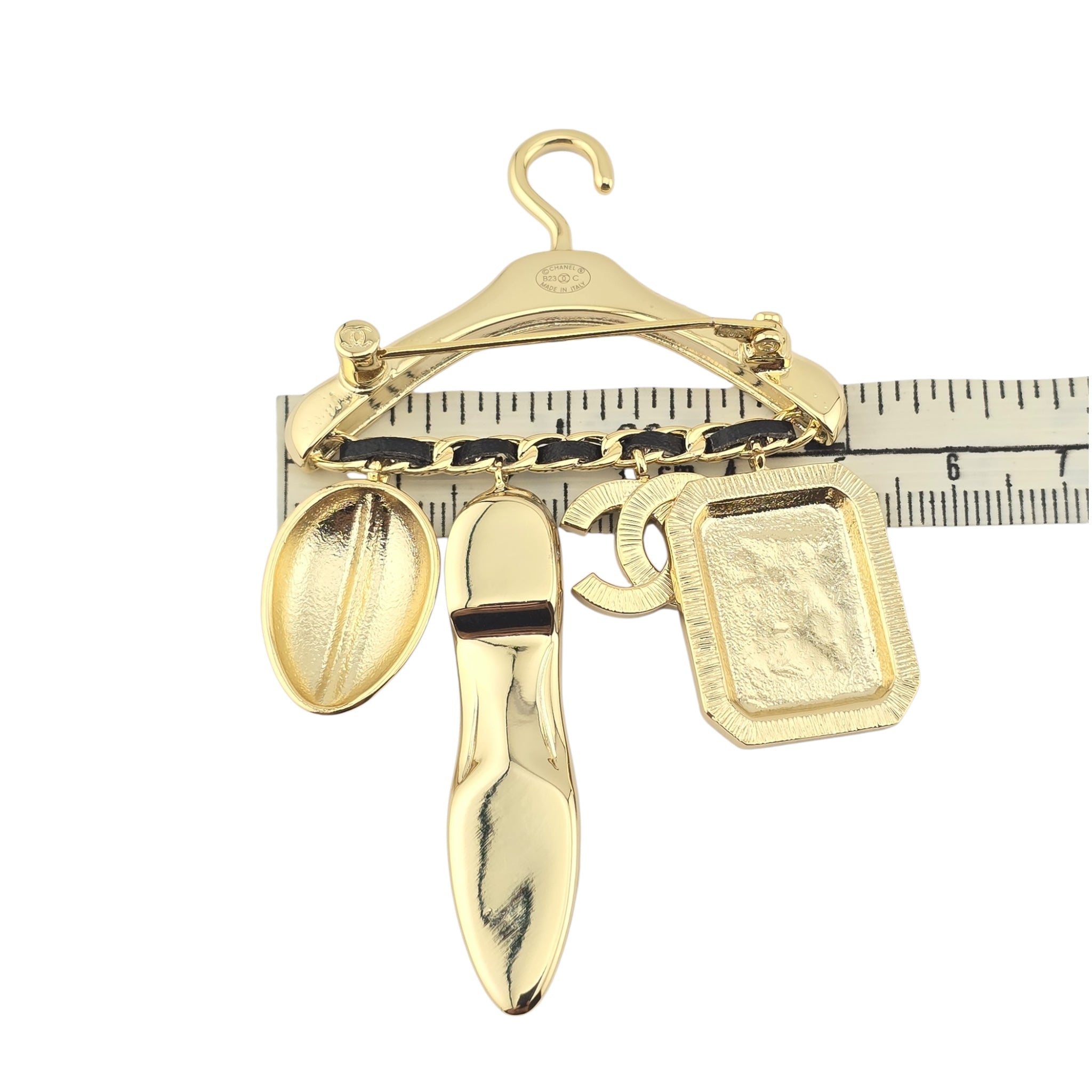 Chanel CC Crystal Charms Hanger Brooch Gold Black 2023