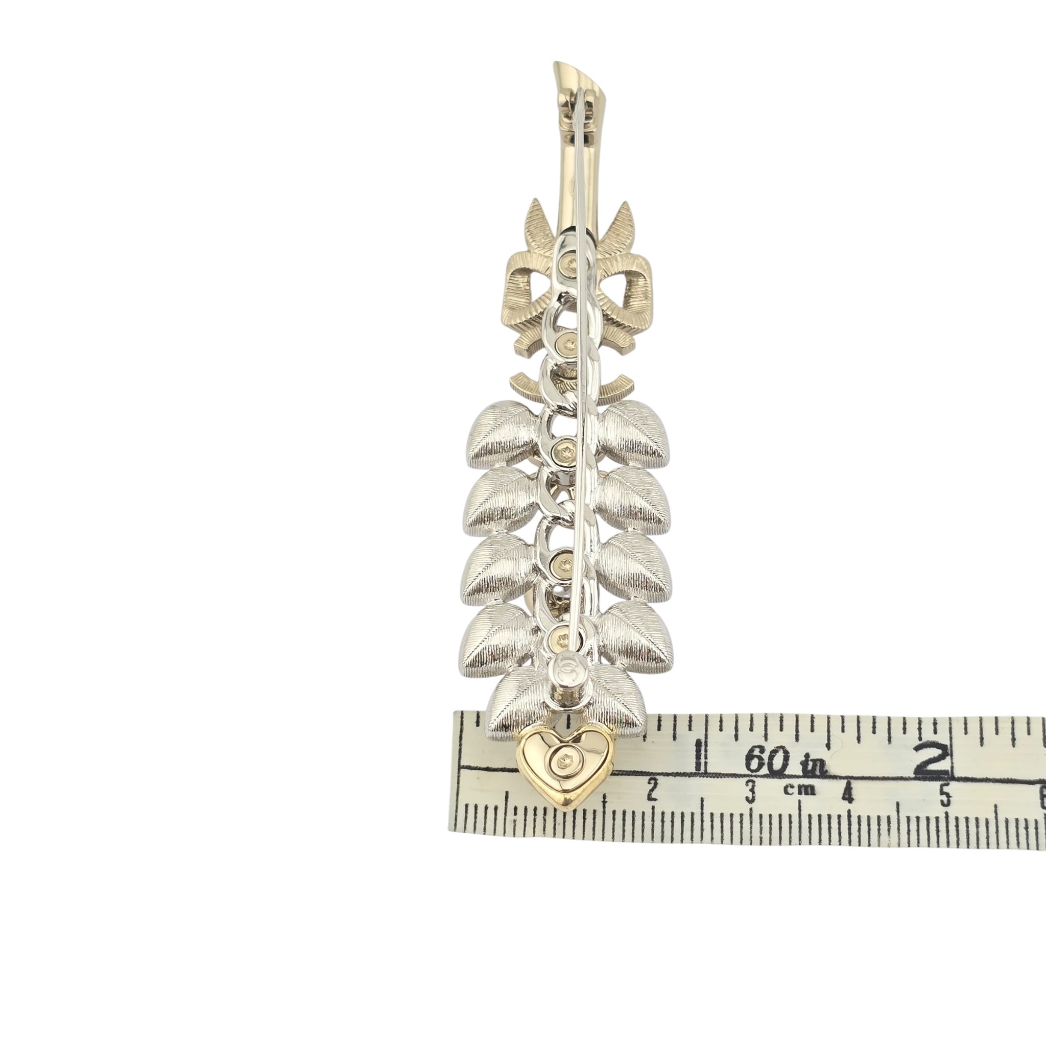 Chanel CC Gold Crystal Leaf Brooch 2024