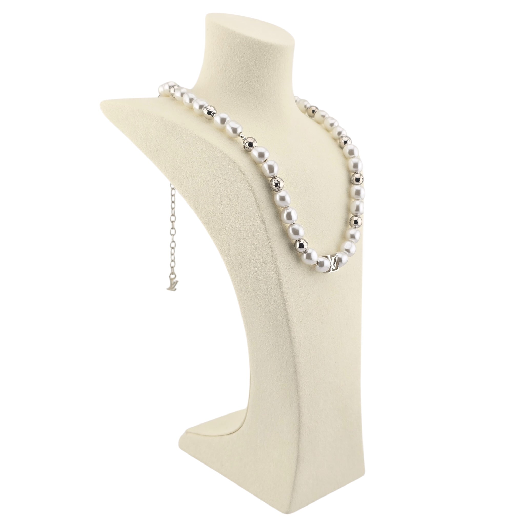 Louis Vuitton LV G LOUIS VUITTON