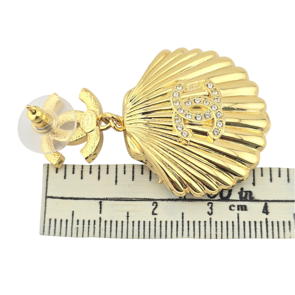 Chanel CC Shell Gold Faux Pearls Earrings 2025 CHANEL