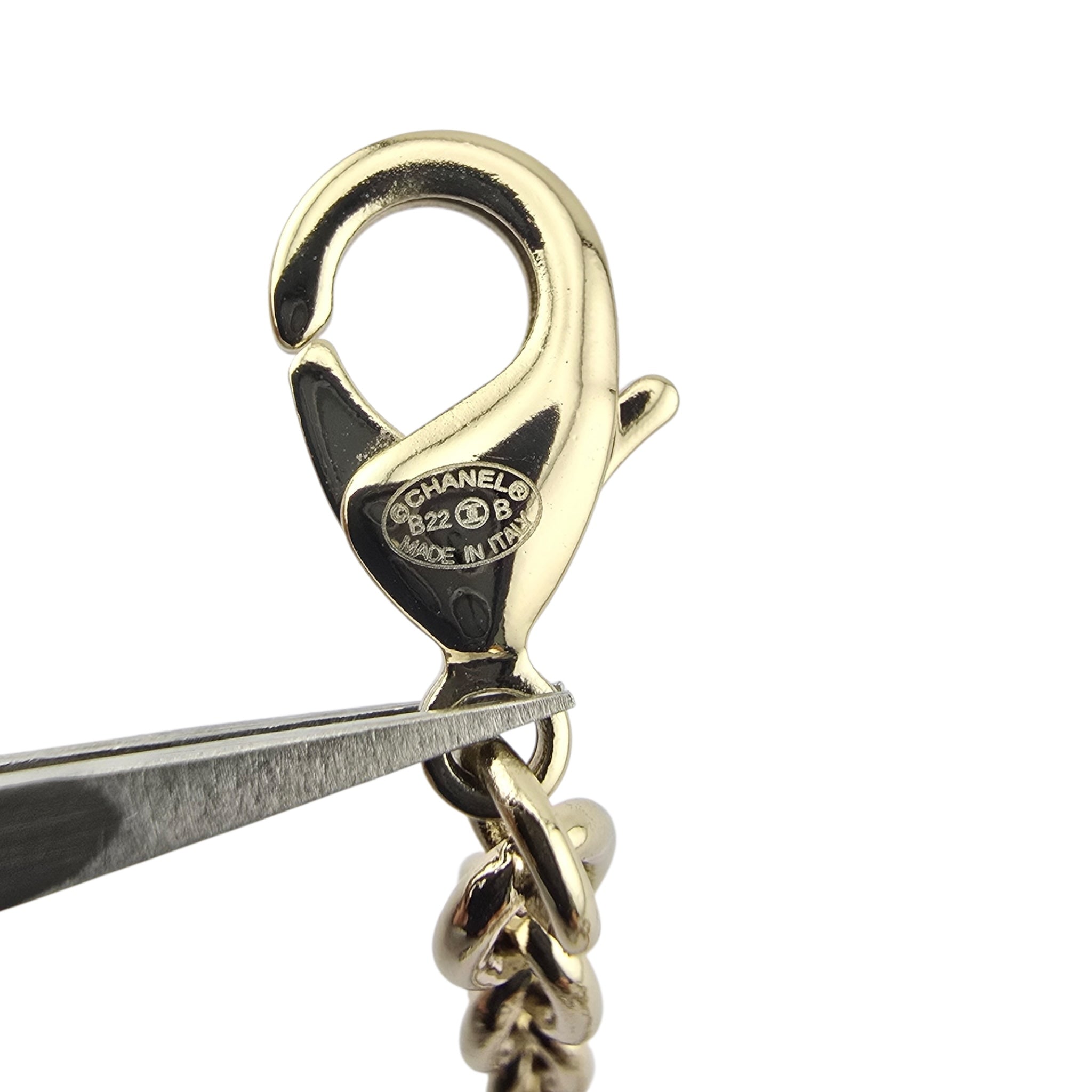 Chanel CC Metal Turnlock Heart Locket Necklace Gold CHANEL