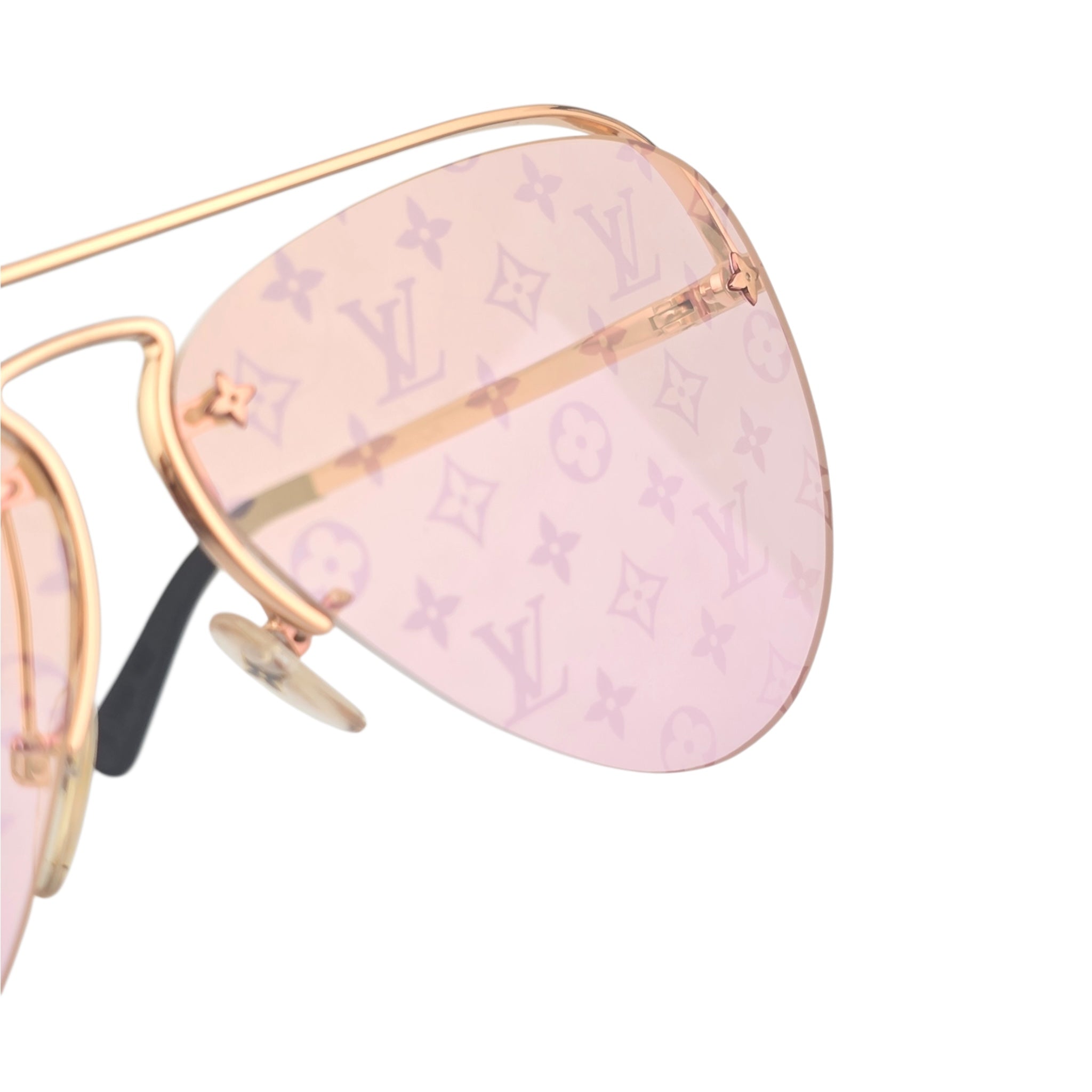 LOUIS VUITTON LV GREASE GOLD SUNGLASSES