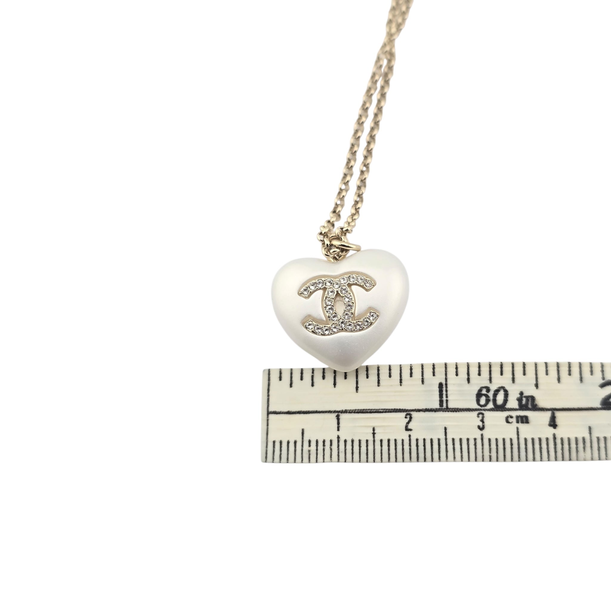 Chanel CC Pearl Crystal Heart Gold Necklace A21