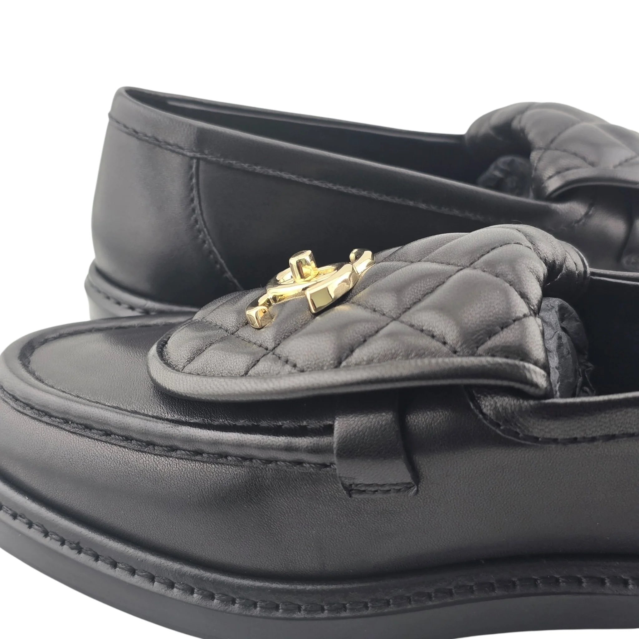 Chanel CC Lambskin Quilted Turnlock Loafers 39 Black CHANEL