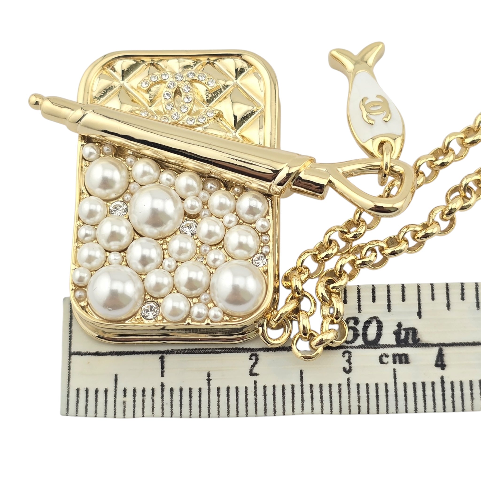 Chanel CC Gold Faux Pearl Tin Necklace 2025 CHANEL